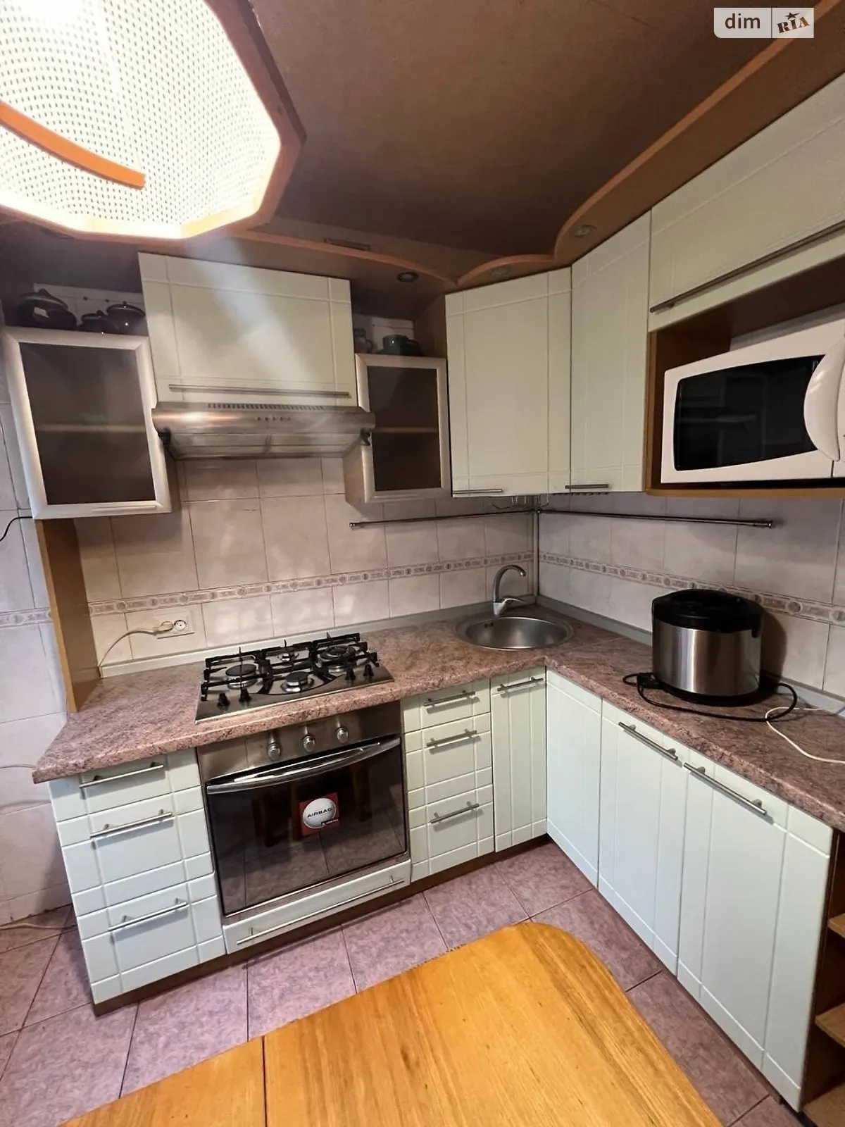 Продается 3-комнатная квартира 50.4 кв. м в Днепре, просп. Слобожанский, 10/1 - фото 1