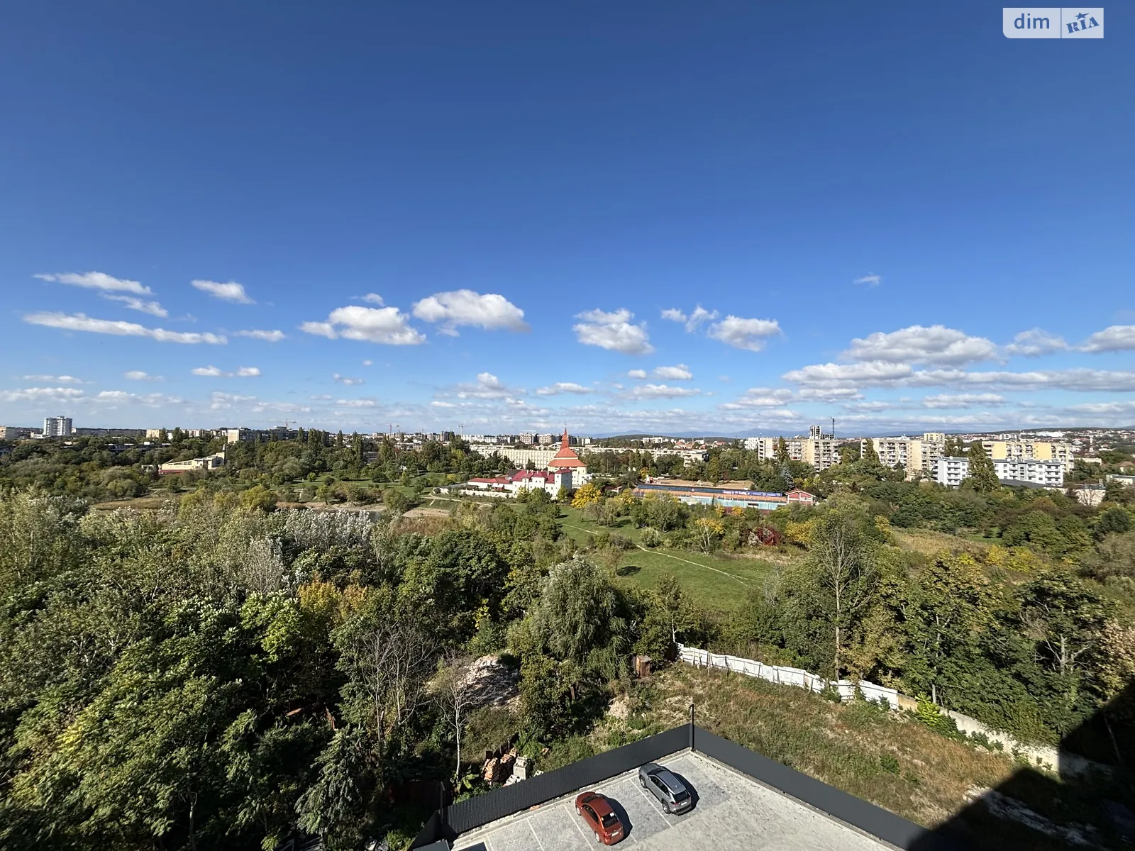 Продается 2-комнатная квартира 63 кв. м в Ужгороде, ул. Минайская, 16А - фото 1