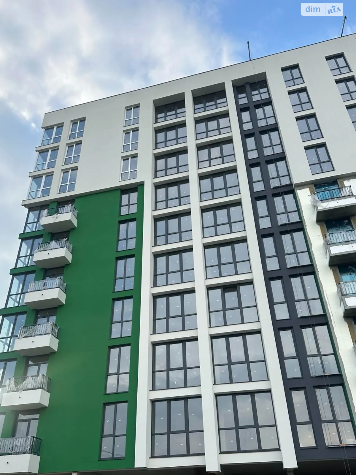 Продается 2-комнатная квартира 59 кв. м в Львове, ул. Роксоляны, 149 - фото 1