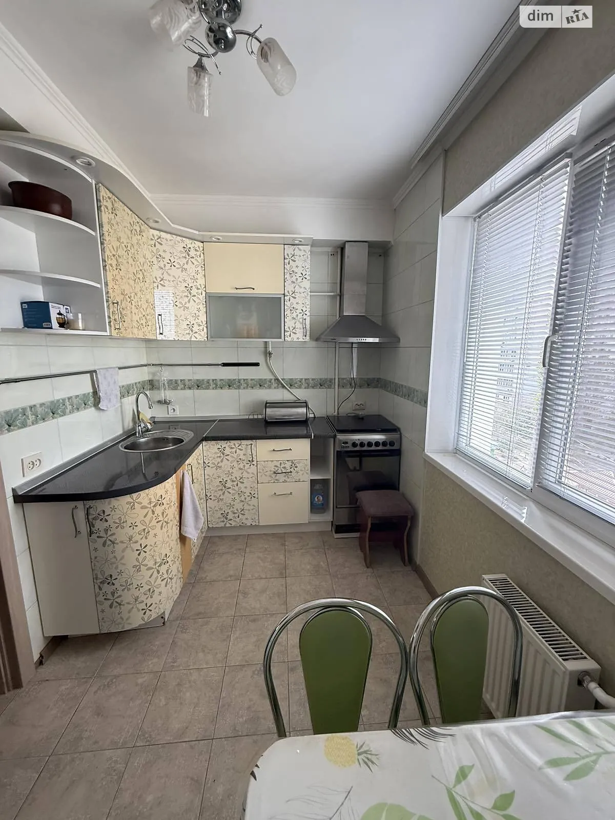 Продается 1-комнатная квартира 31 кв. м в Николаеве, ул. Лазурная - фото 1