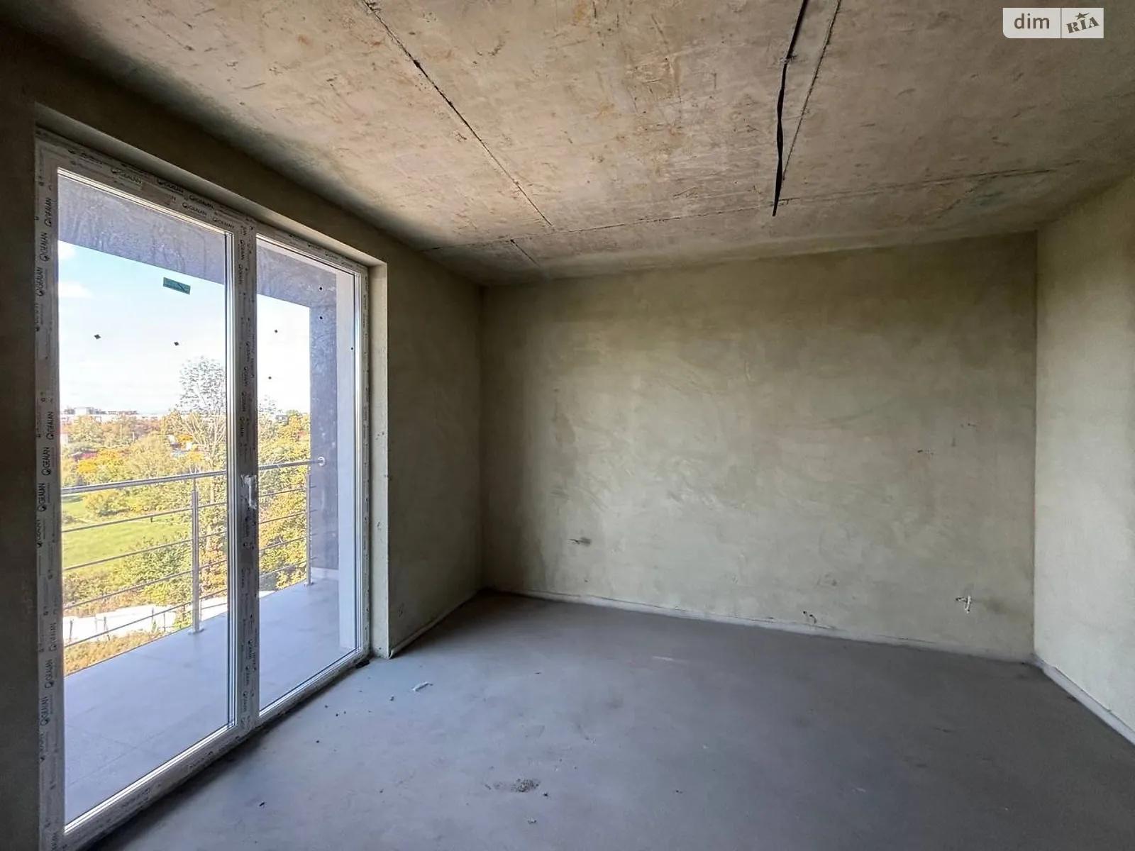 Продается 1-комнатная квартира 59.6 кв. м в Ужгороде, ул. Минайская, 14В - фото 1