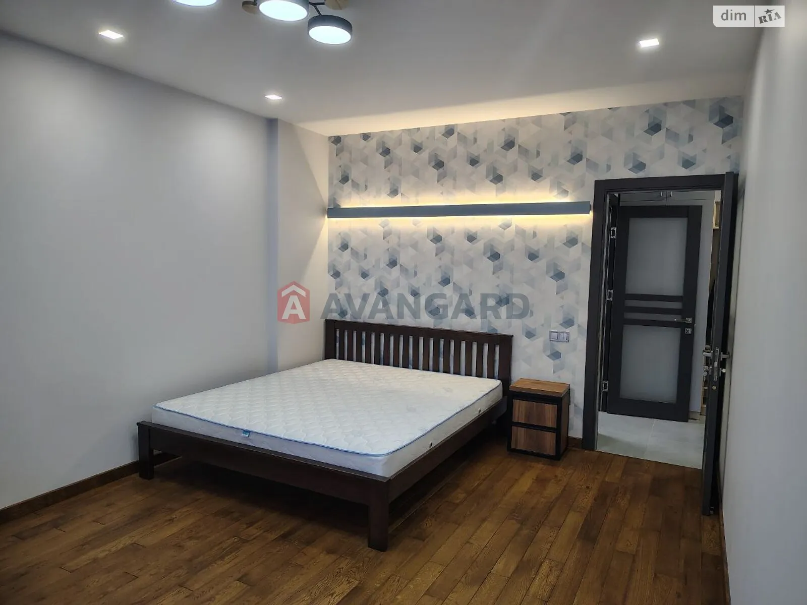 Продается 1-комнатная квартира 43 кв. м в Львове, ул. Зеленая, 281А - фото 1