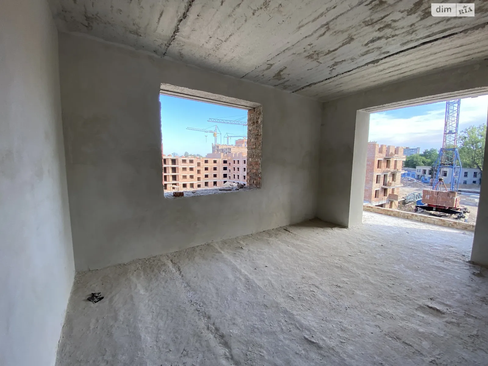 Продается 2-комнатная квартира 57.4 кв. м в Ивано-Франковске, ул. Бандеры Степана - фото 1