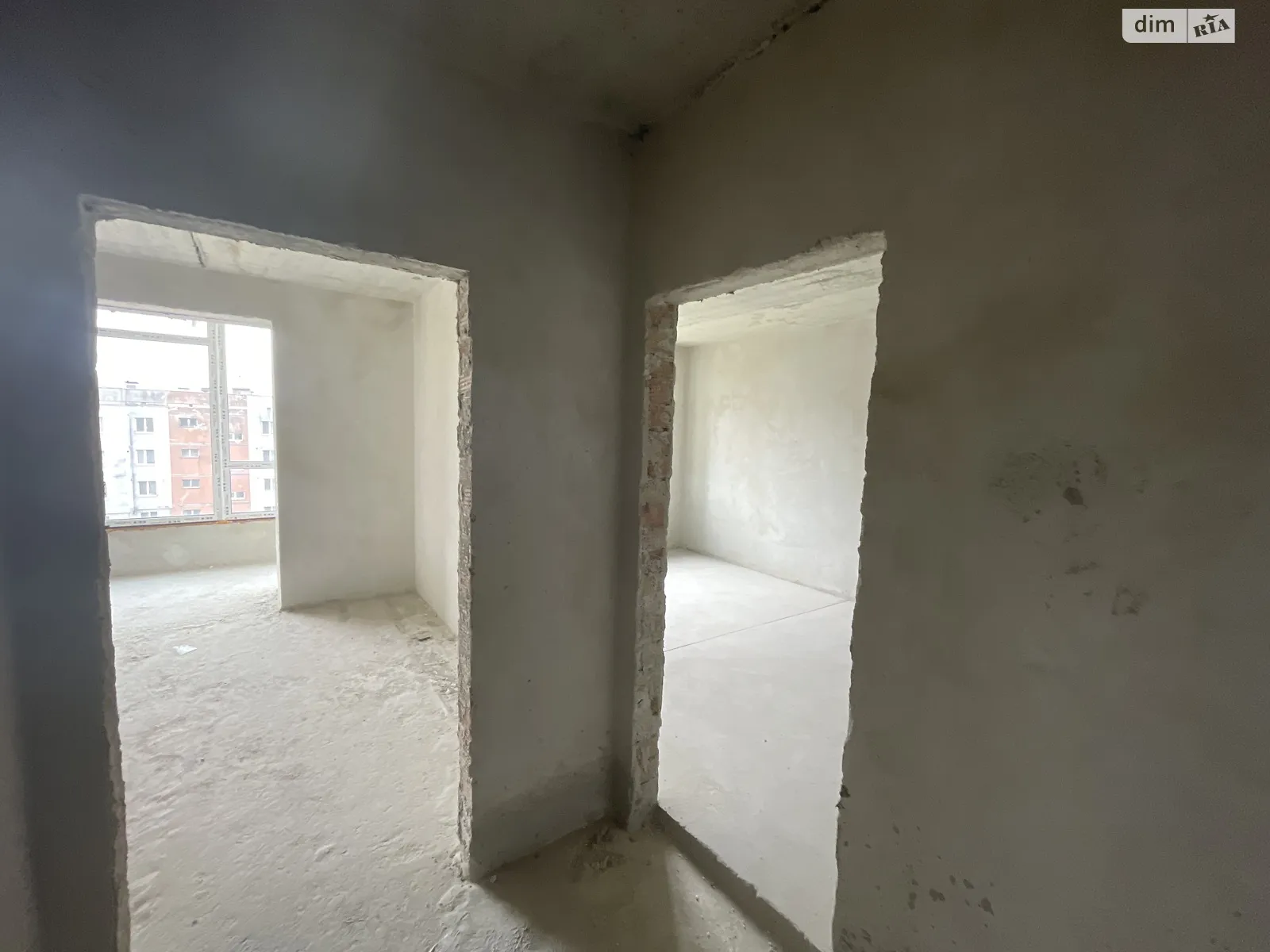 Продається 1-кімнатна квартира 45.2 кв. м у Івано-Франківську, вул. Миру, 100 - фото 1