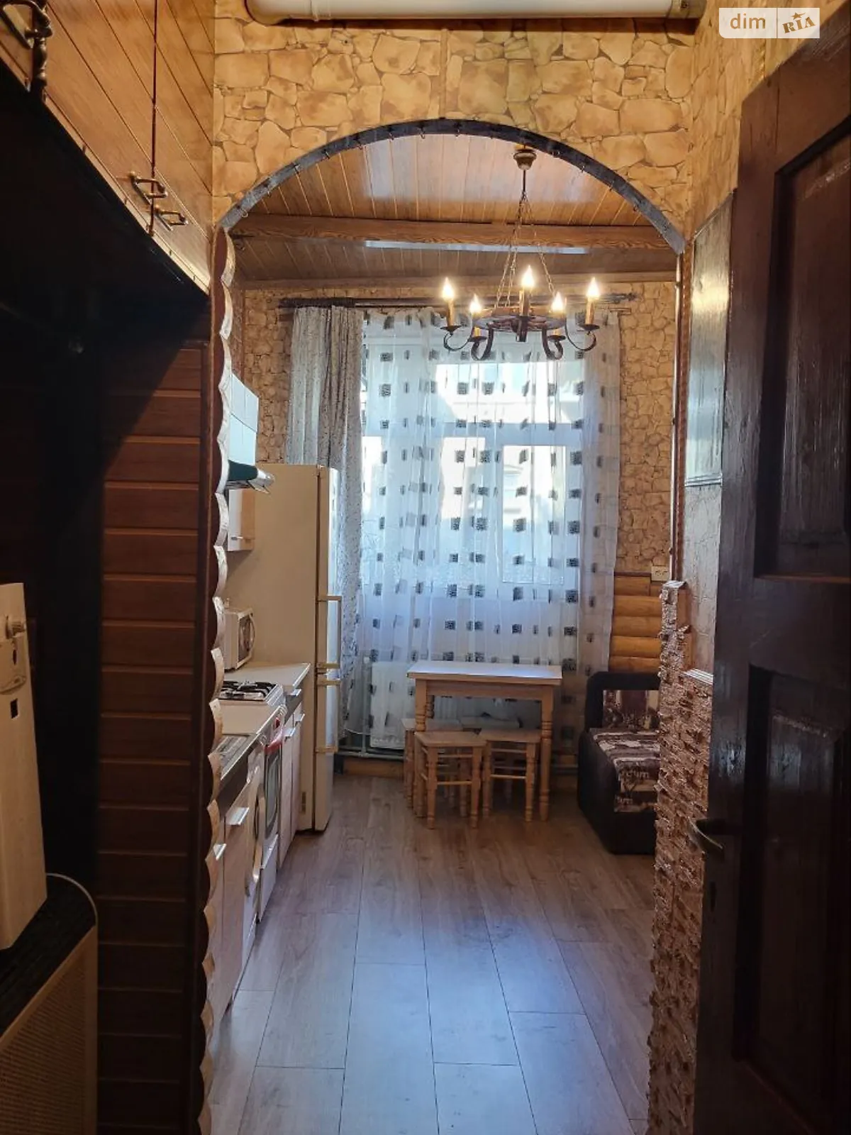 Сдается в аренду 1-комнатная квартира 30 кв. м в Львове, ул. Кульпарковская - фото 1