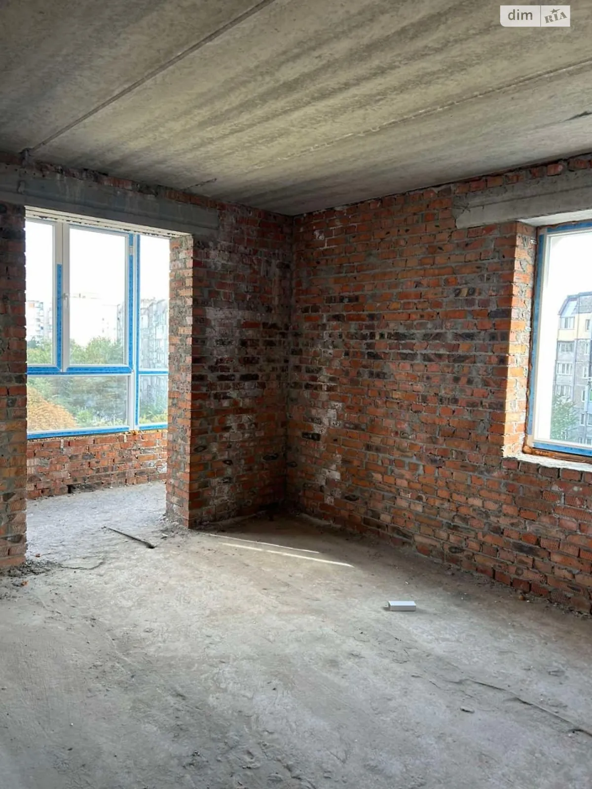 Продається 2-кімнатна квартира 65.5 кв. м у Хмельницькому, цена: 43500 $ - фото 1