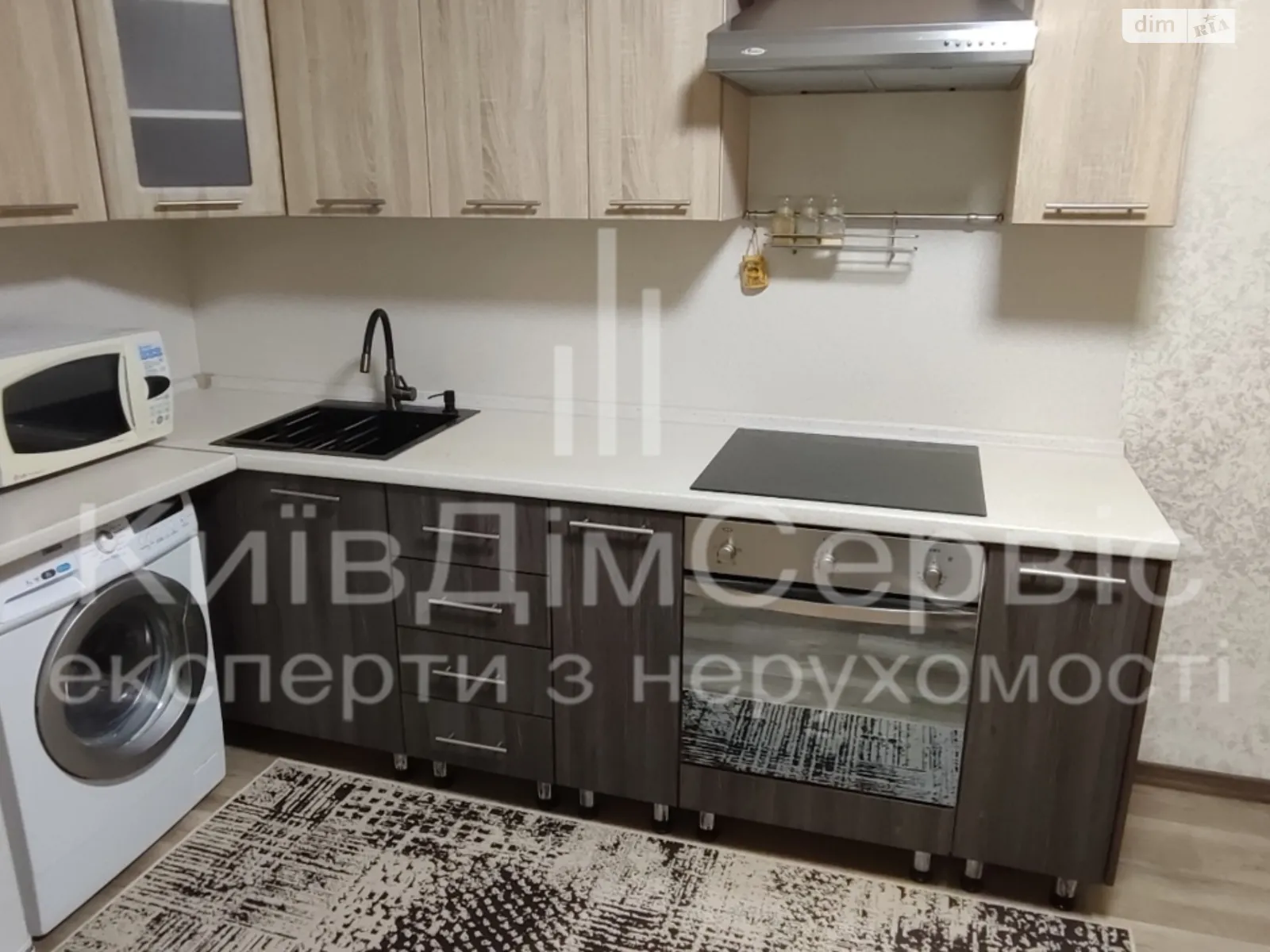 Продается 3-комнатная квартира 55 кв. м в Киеве, ул. Эдуарда Вильде, 6 - фото 1