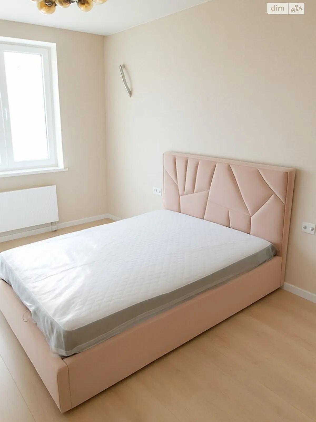 Продается 1-комнатная квартира 40.1 кв. м в Харькове, ул. Борткевича - фото 1