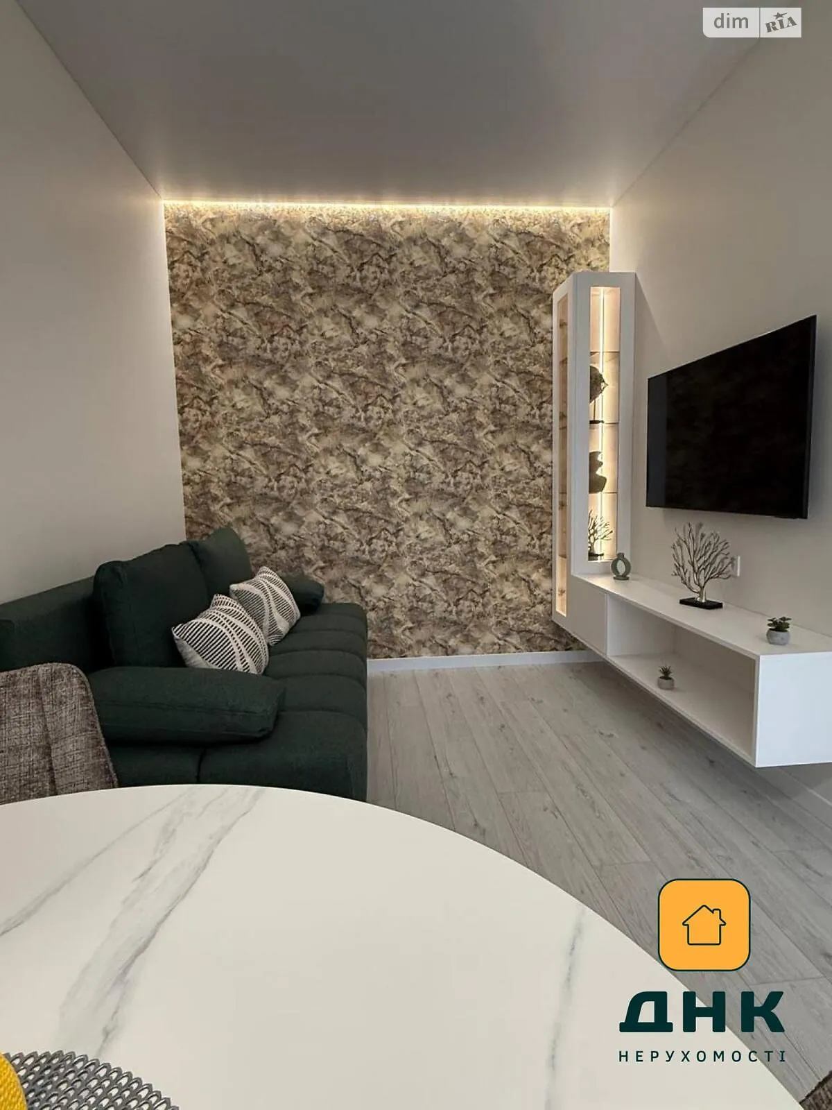 Продается 1-комнатная квартира 42.5 кв. м в Одессе, ул. Краснова, 1Б - фото 1