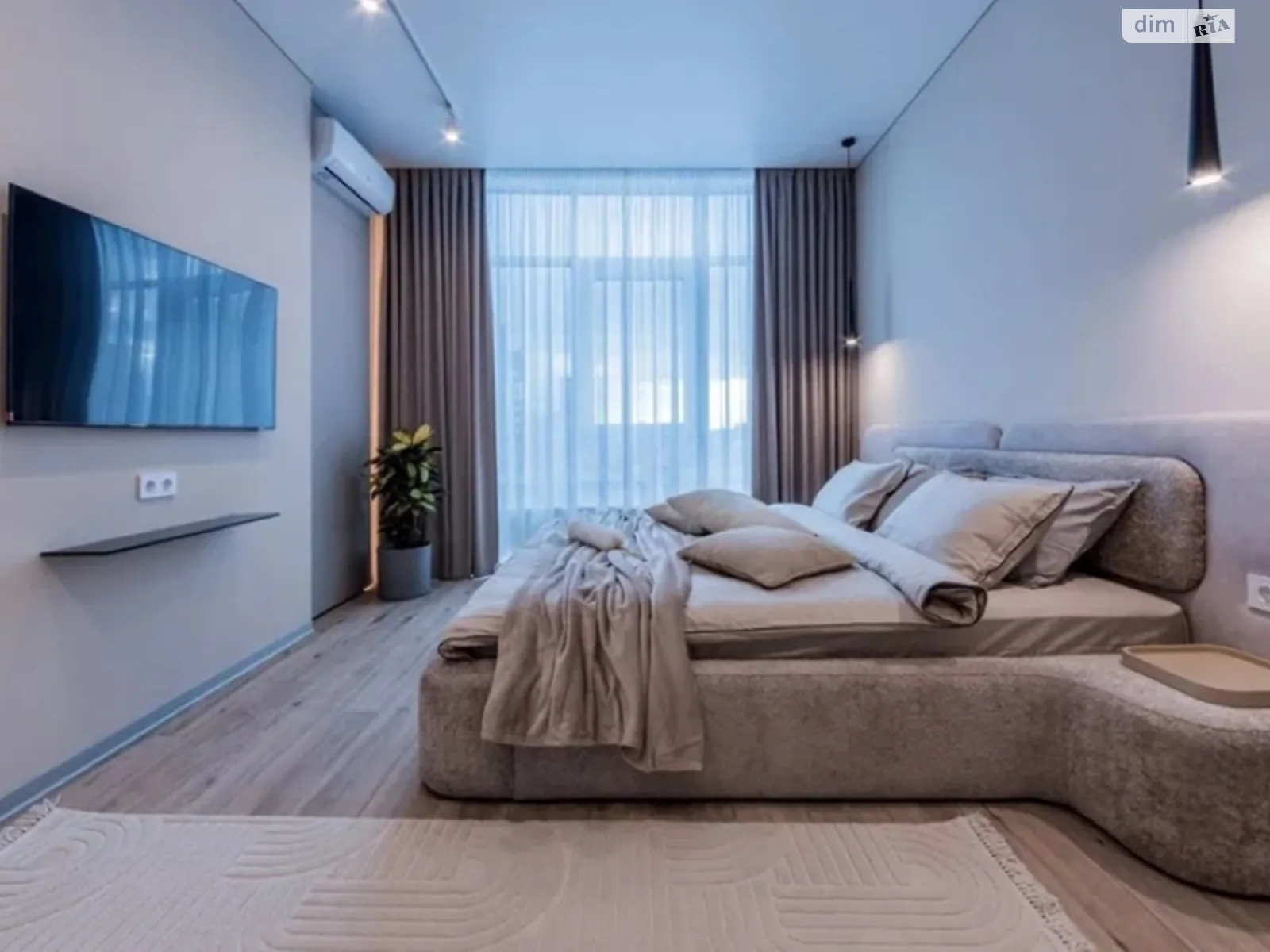 Продается 1-комнатная квартира 65 кв. м в Киеве, ул. Саперное Поле, 3 - фото 1