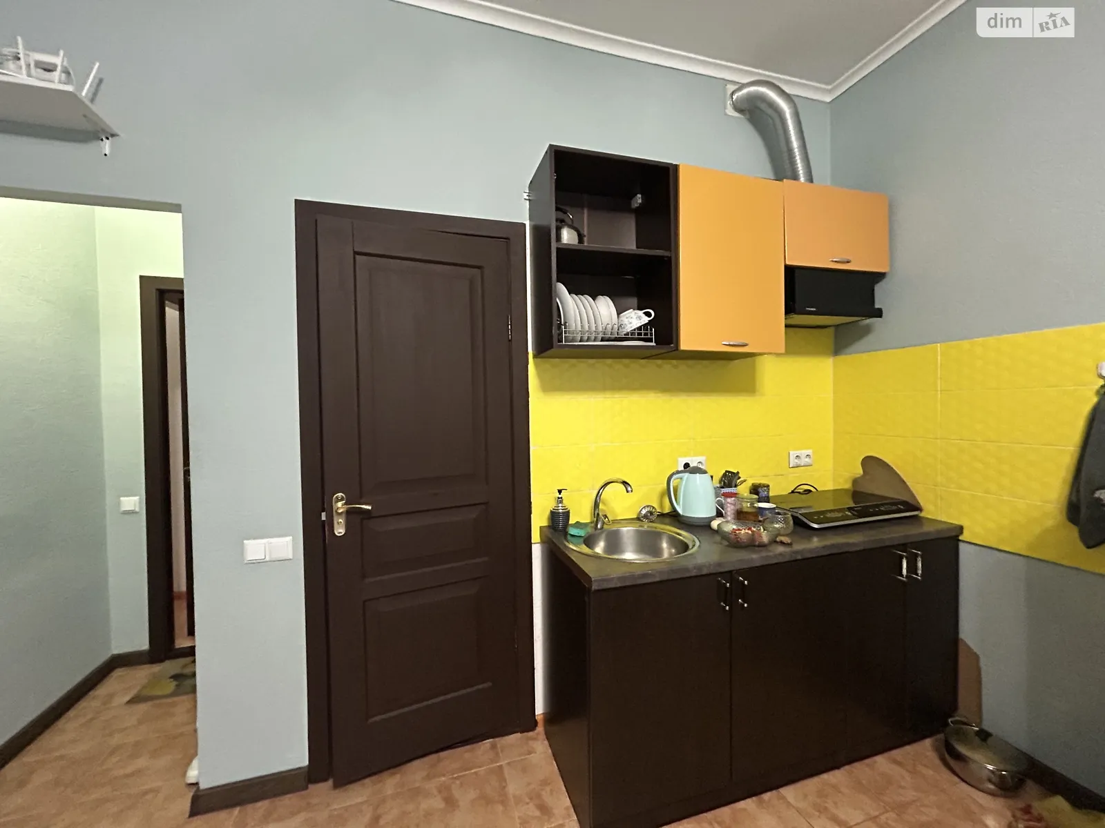 Продается 1-комнатная квартира 80 кв. м в Киеве, ул. Теремковская, 3 - фото 1