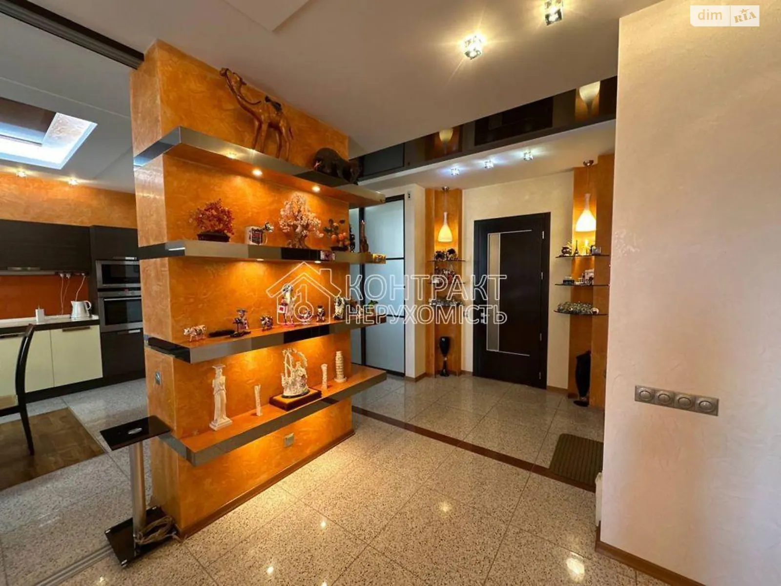 Продается 4-комнатная квартира 150 кв. м в Харькове, просп. Науки, 77 - фото 1