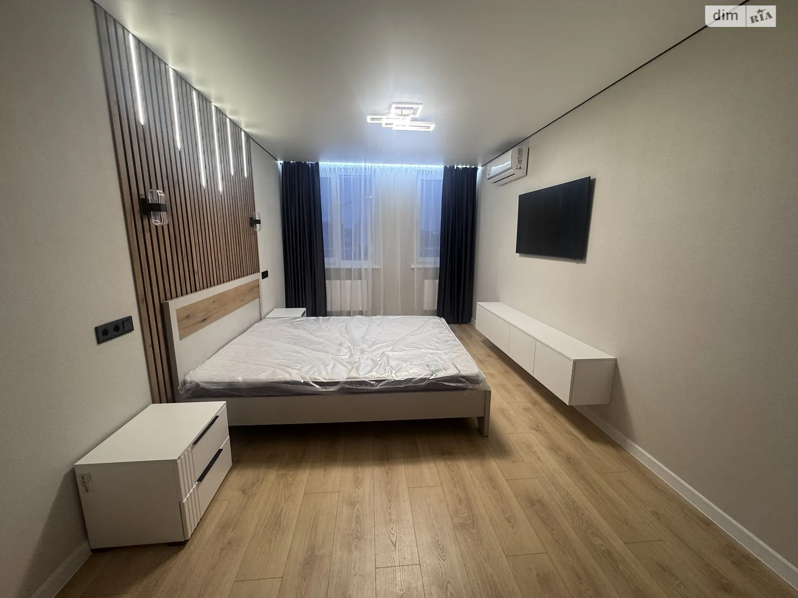 Продается 1-комнатная квартира 44 кв. м в Зарванцах, ул. Рыбацкая, 142 - фото 1