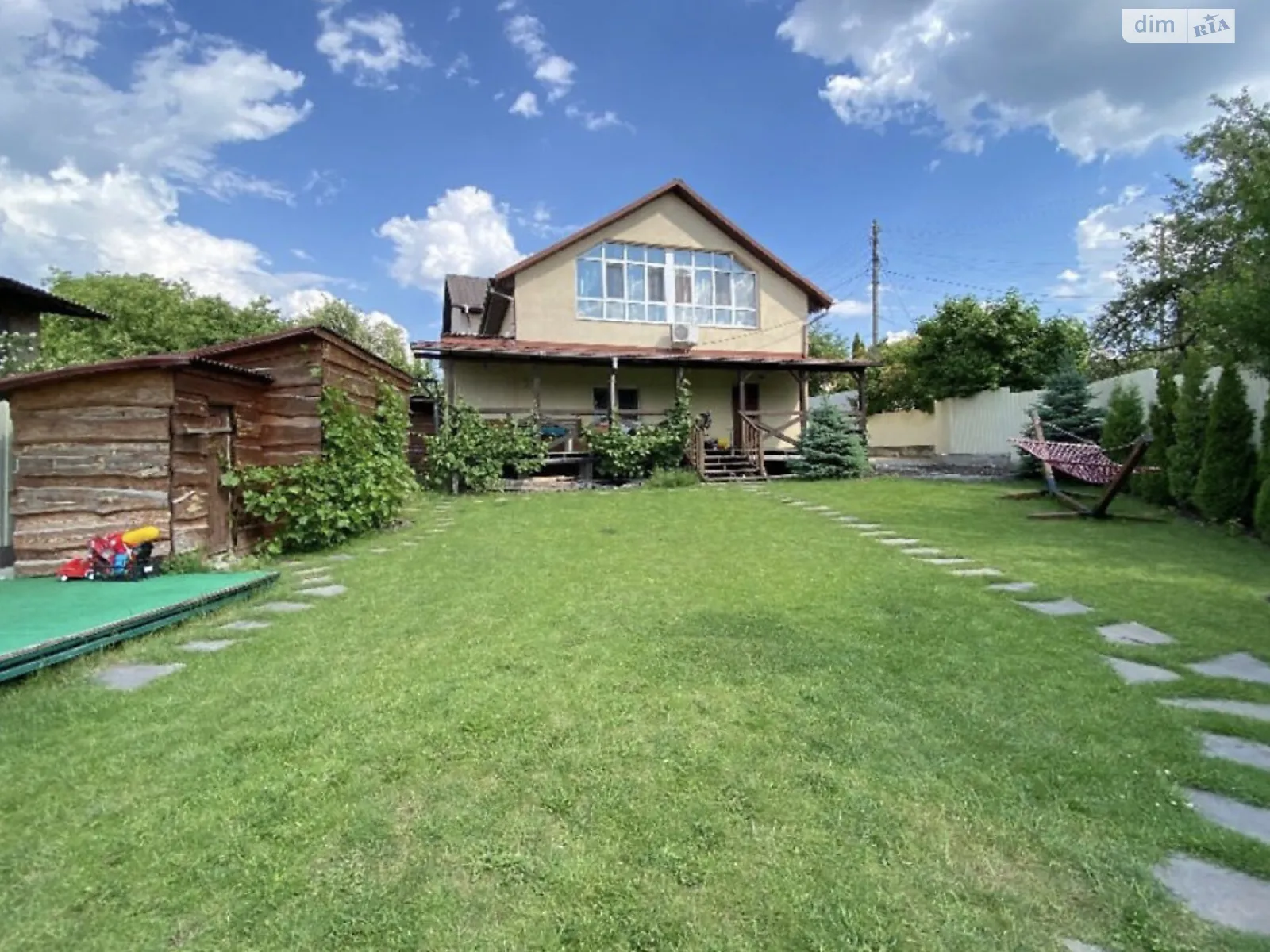Сдается в аренду дом на 2 этажа 120.5 кв. м с баней/сауной, цена: 1100 € - фото 1