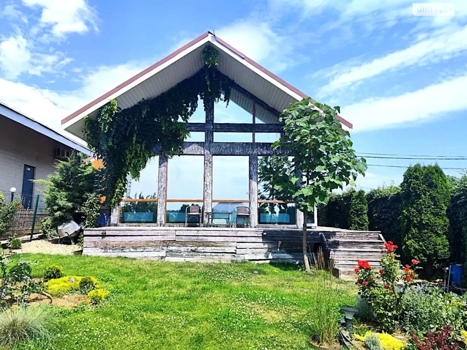 Продается дом на 2 этажа 86 кв. м с бассейном, цена: 74900 $ - фото 1