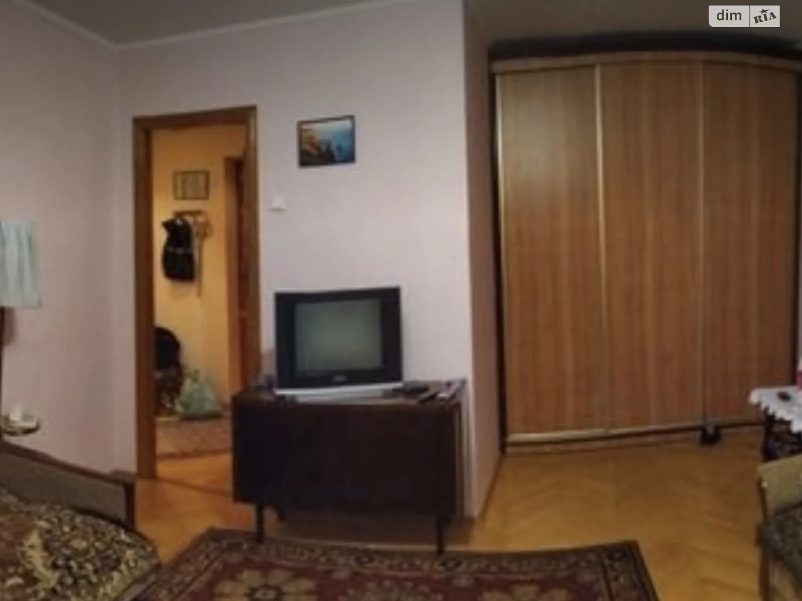 Продается 1-комнатная квартира 36.7 кв. м в Львове, ул. Студинского - фото 1