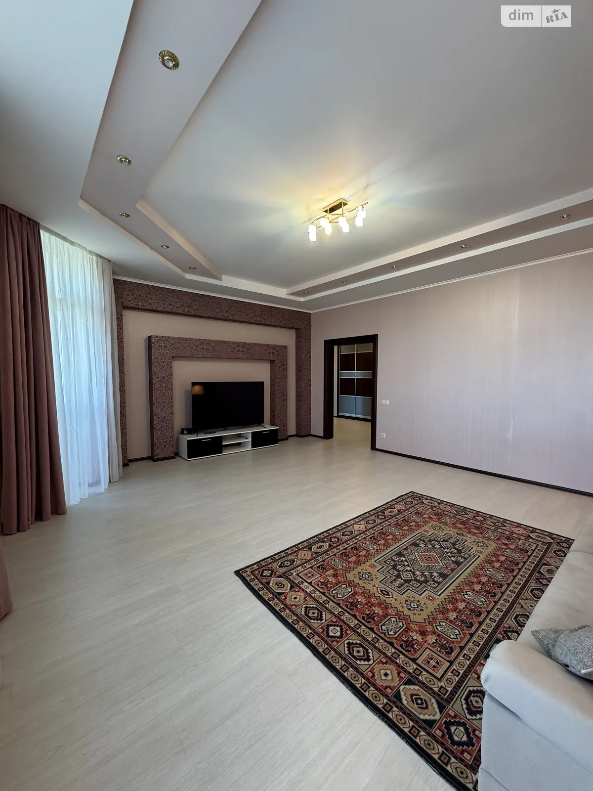 Продается 3-комнатная квартира 131 кв. м в Киеве, ул. Мокрая(Кудряшова), 16 - фото 1
