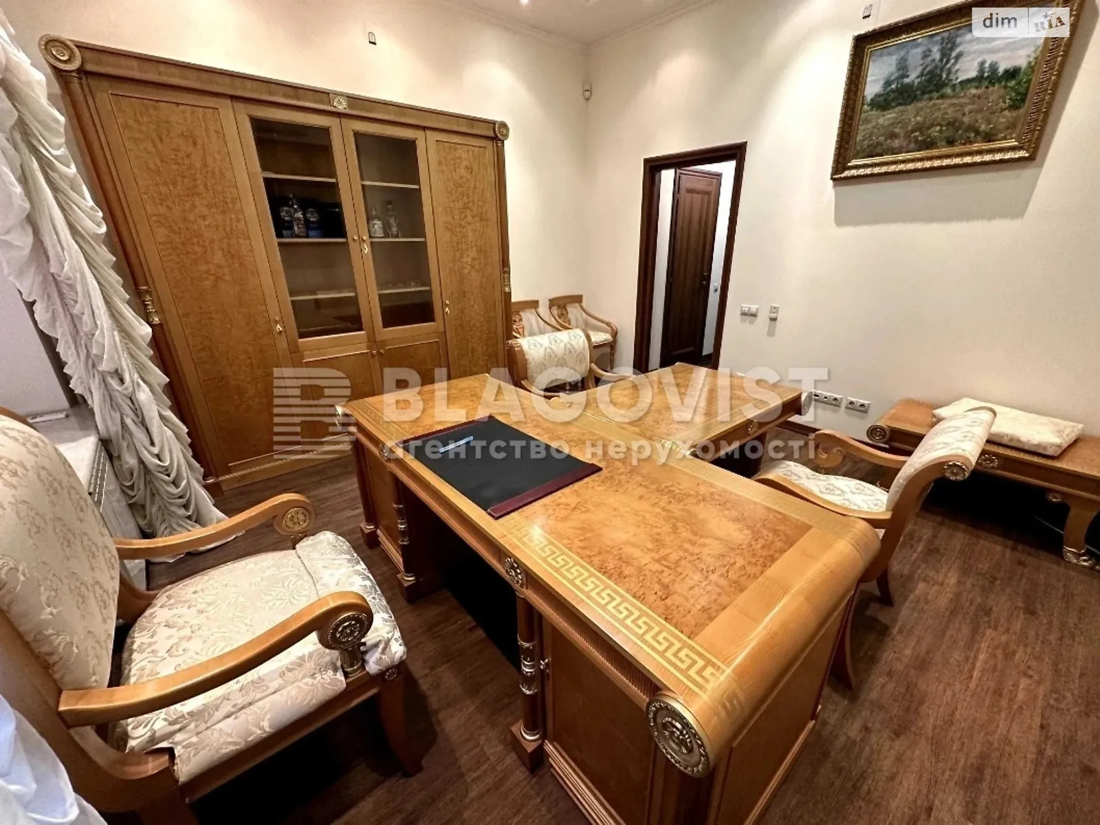 Продается 3-комнатная квартира 152 кв. м в Киеве, ул. Шота Руставели, 30Б - фото 1