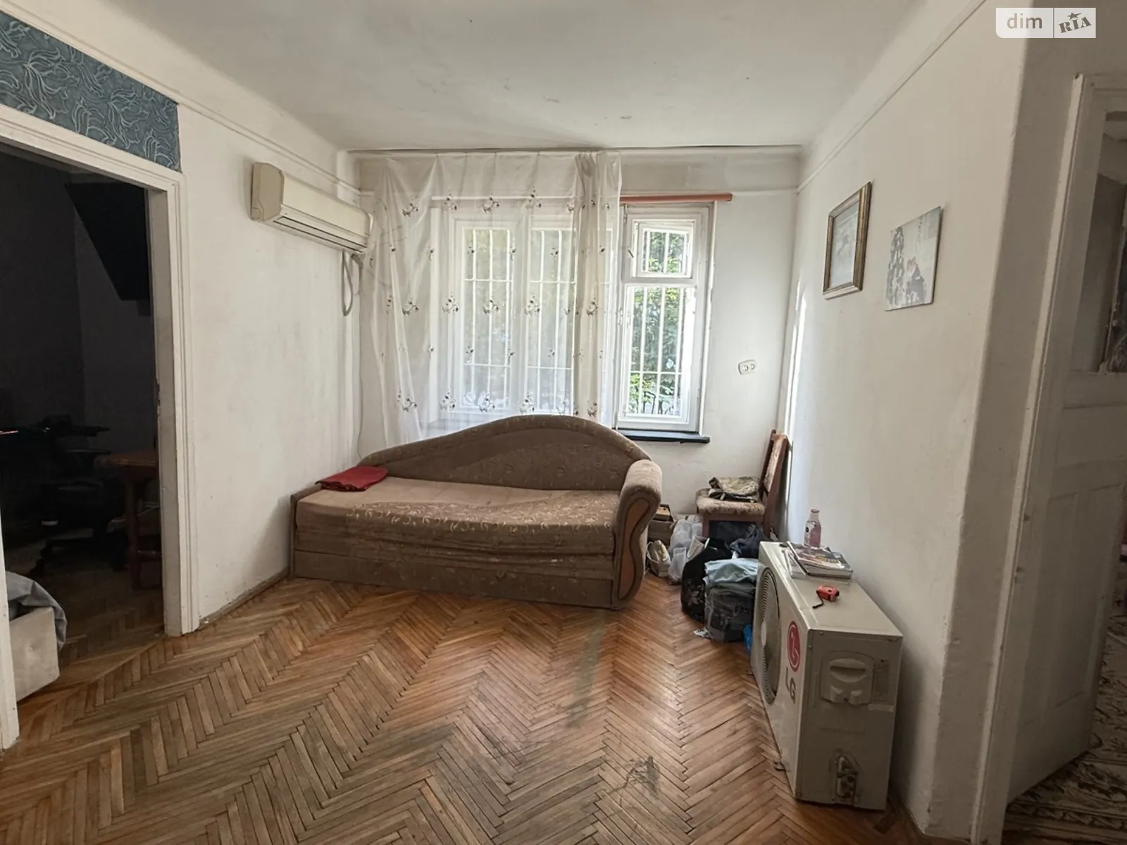 Продается 2-комнатная квартира 42 кв. м в Львове, ул. Нежинская, 33 - фото 1