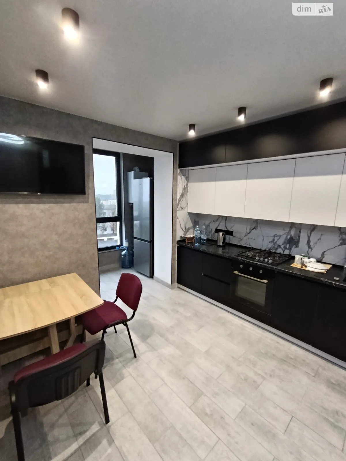 Продається 2-кімнатна квартира 72 кв. м у Вінниці, вул. Праведників світу(Максимовича), 45А - фото 1