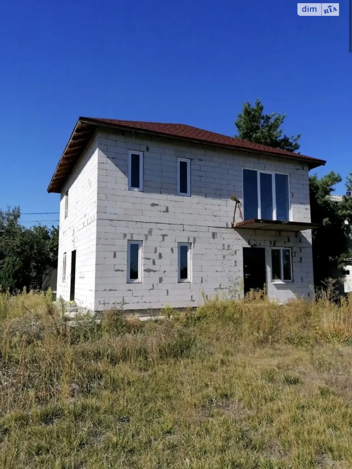 Продается дом на 2 этажа 200 кв. м с террасой, цена: 15000 $ - фото 1