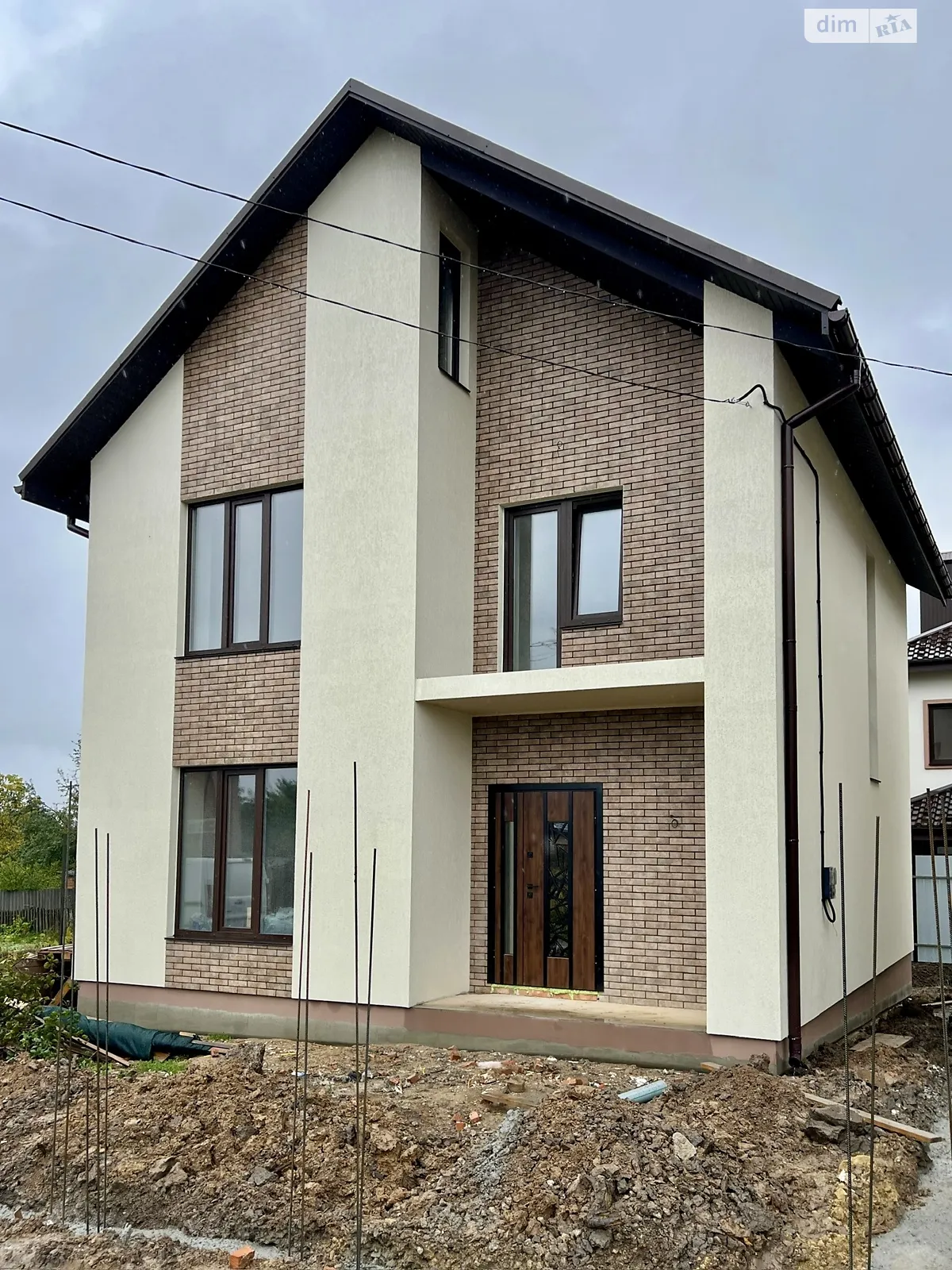 Продается дом на 2 этажа 120 кв. м с мансардой, цена: 95000 $ - фото 1