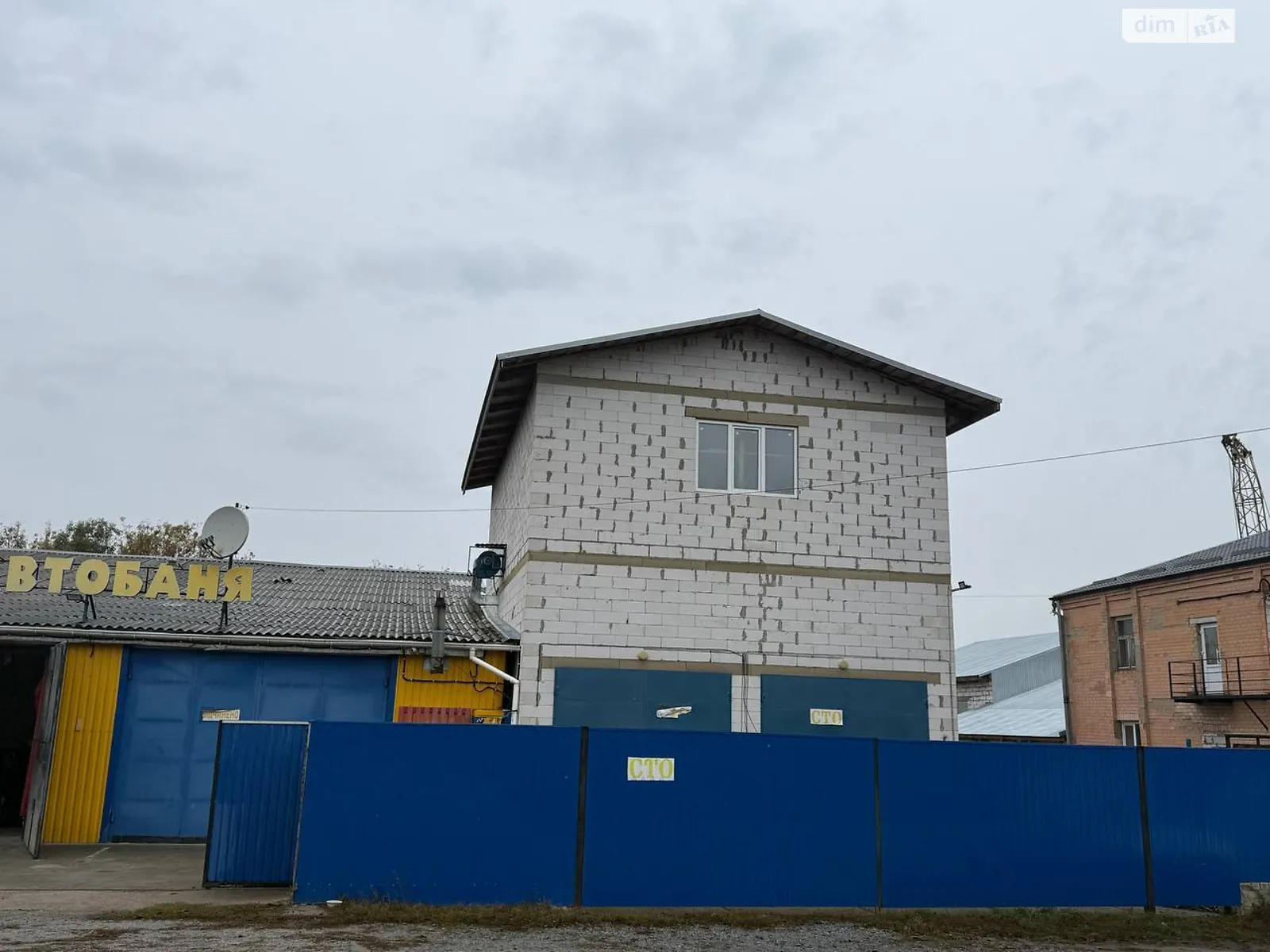 Сдается в аренду объект сферы услуг 290 кв. м в 2-этажном здании, цена: 40000 грн - фото 1