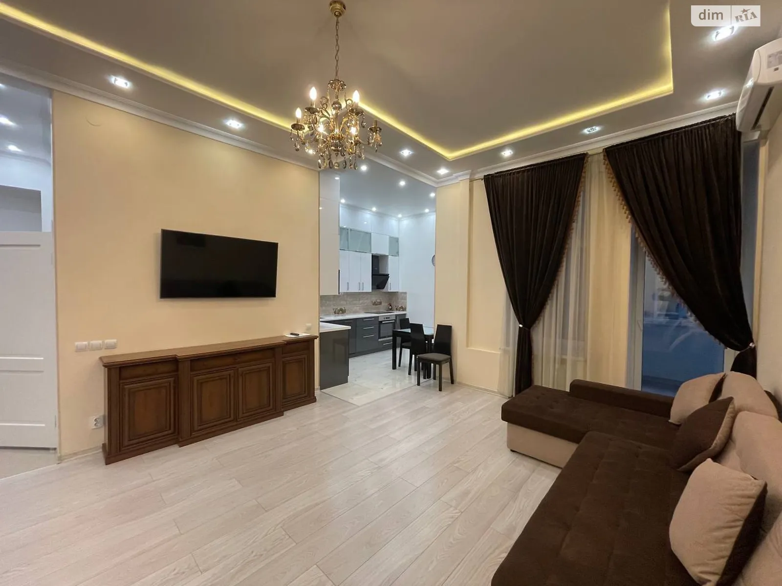 Сдается в аренду 2-комнатная квартира 80 кв. м в Киеве, ул. Костельная, 9 - фото 1