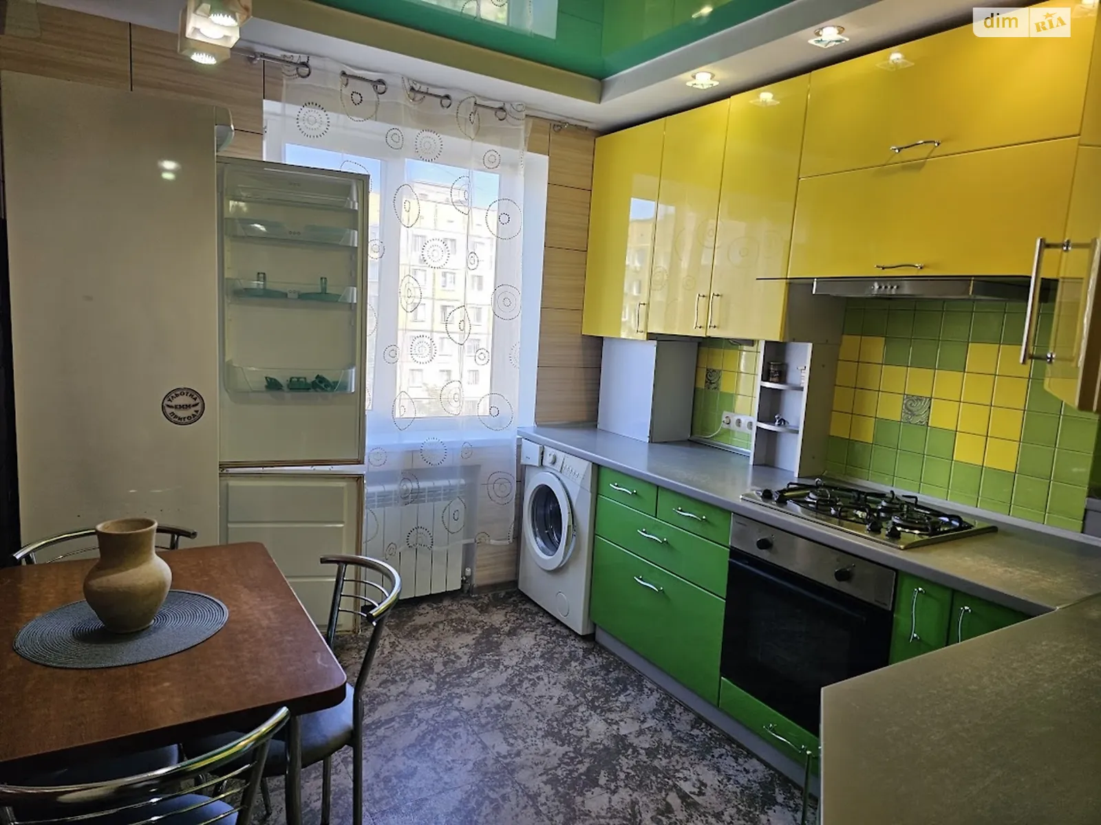 Продается 3-комнатная квартира 72 кв. м в Днепре, ул. Березинская - фото 1