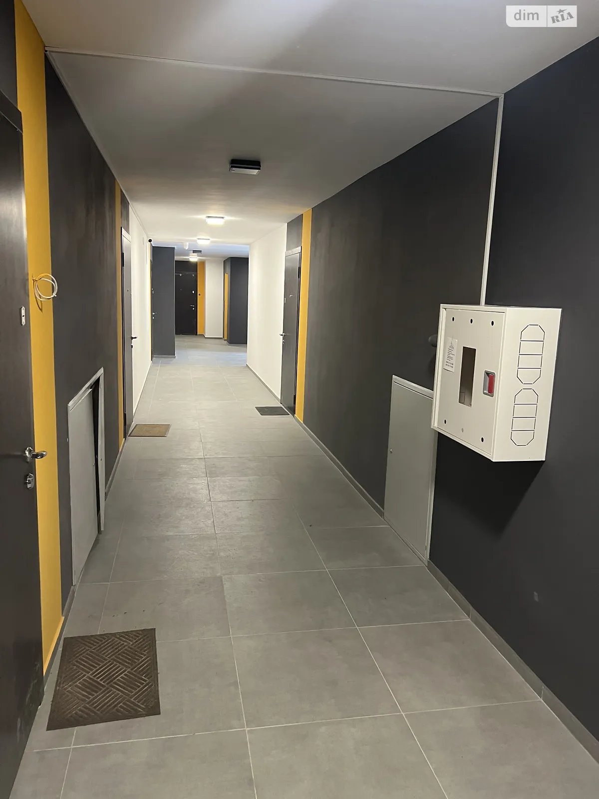 Продается 2-комнатная квартира 79.5 кв. м в Львове, ул. Гнездовского - фото 1