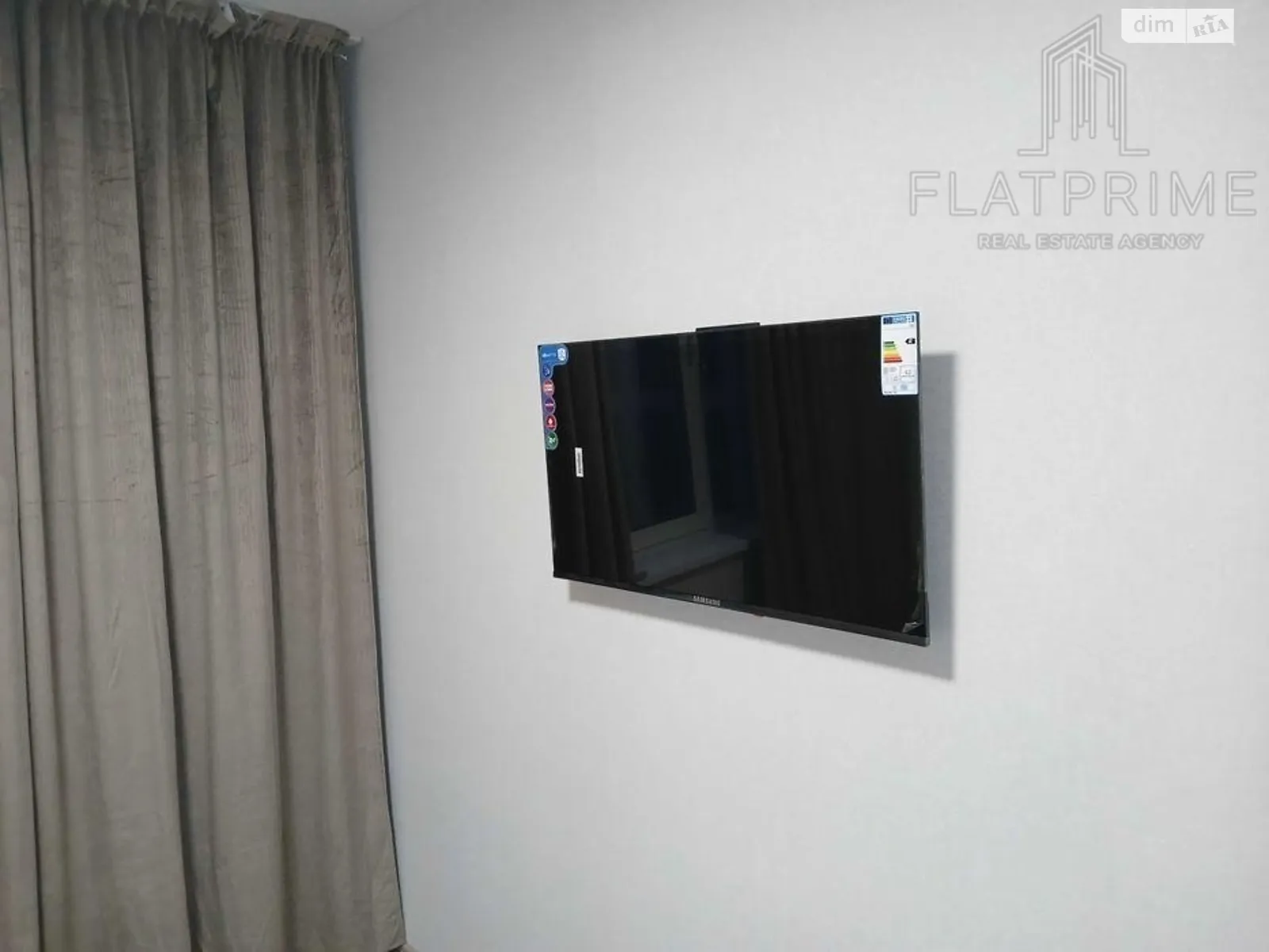 Продається 1-кімнатна квартира 41.2 кв. м у Києві, вул. Івана Виговського(Маршала Гречка), 42 - фото 1