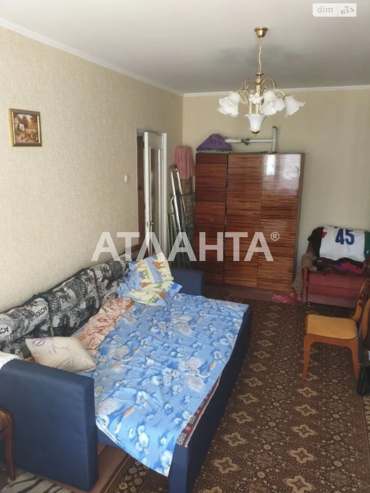 Продается 1-комнатная квартира 34 кв. м в Южному, ул. Химиков - фото 1