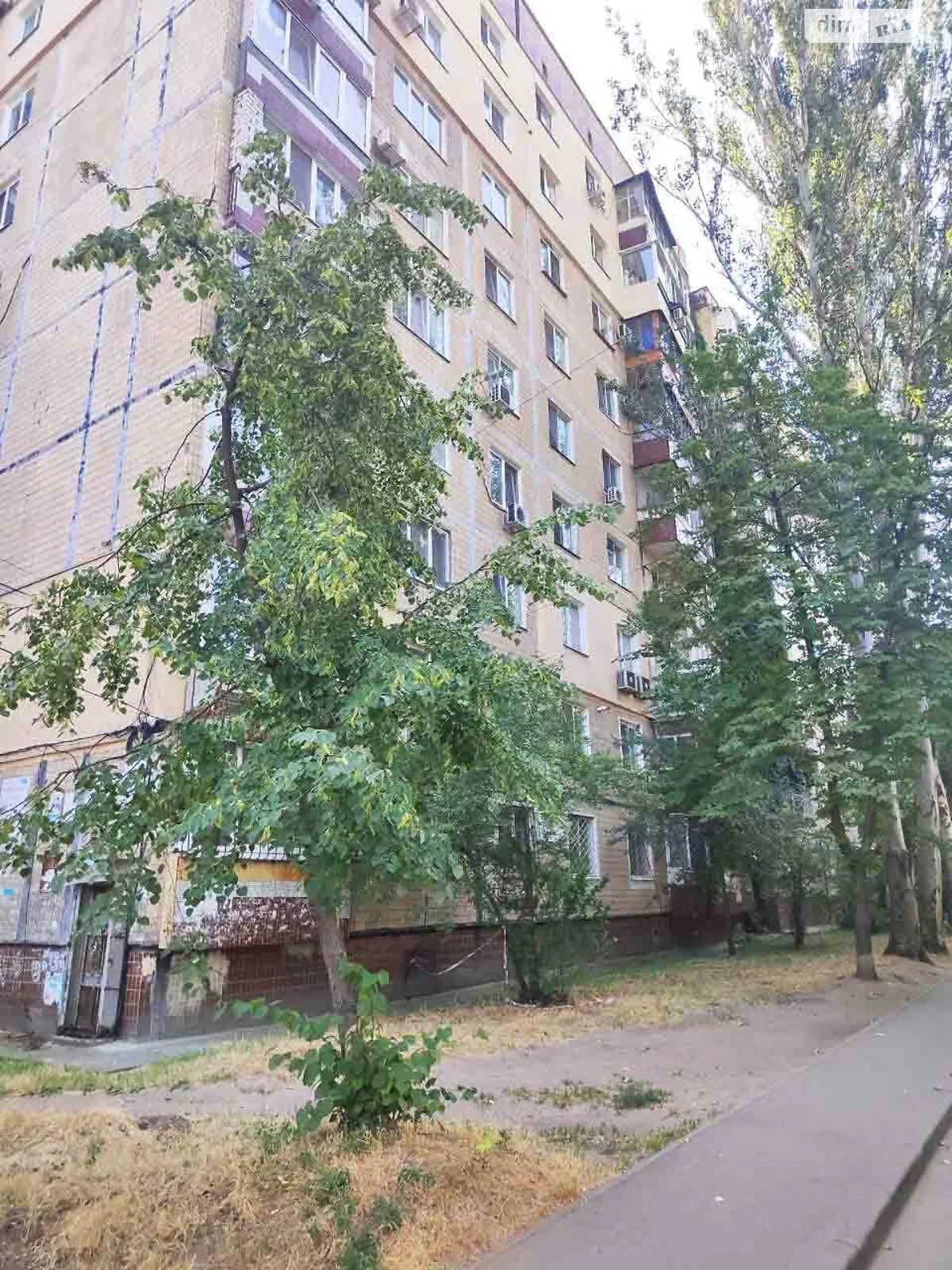 Продается 3-комнатная квартира 62.3 кв. м в Днепре, ул. Кондратюка Юрия - фото 1