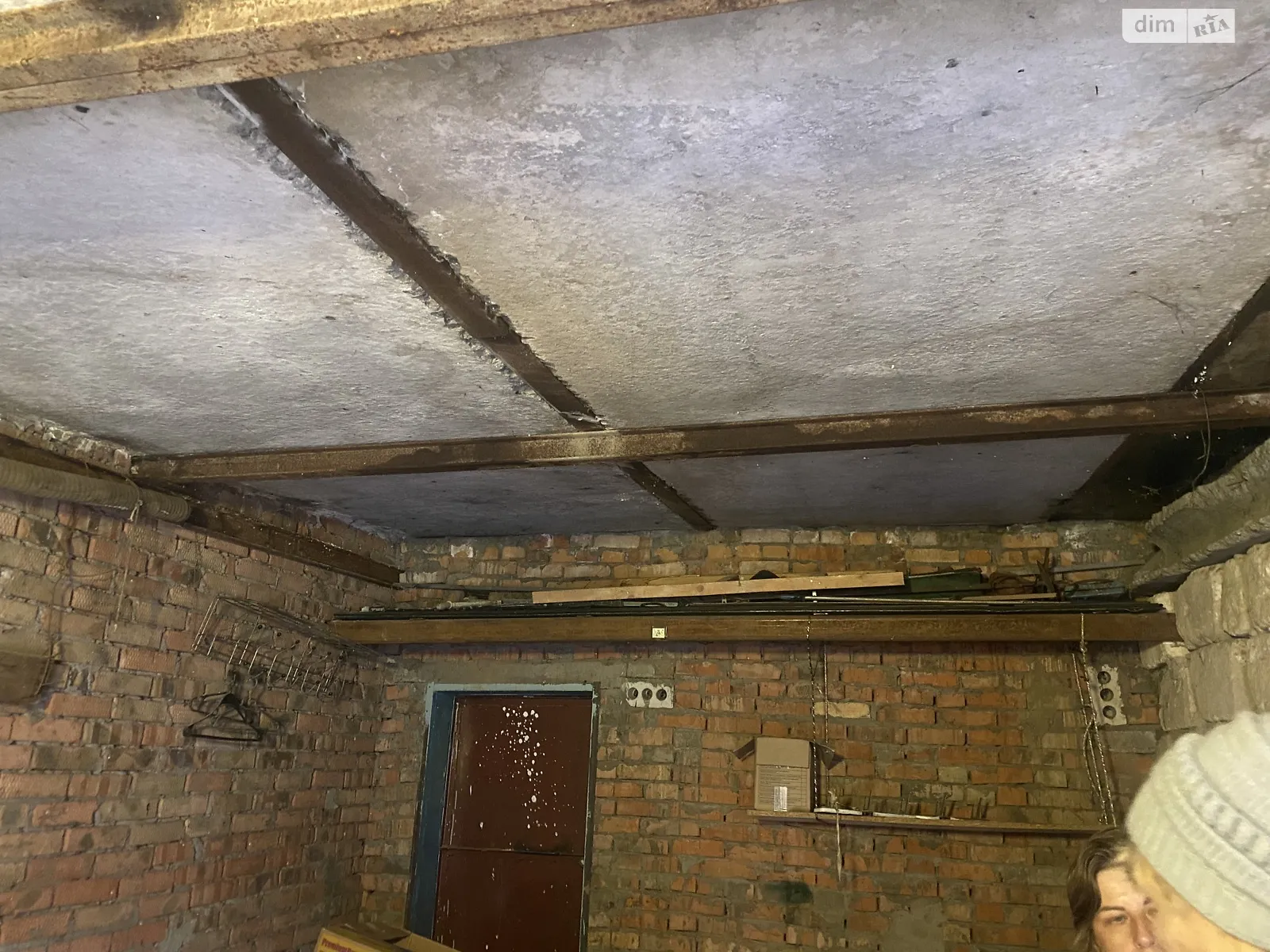 Продается место в гаражном кооперативе под легковое авто на 24 кв. м, цена: 8500 $ - фото 1