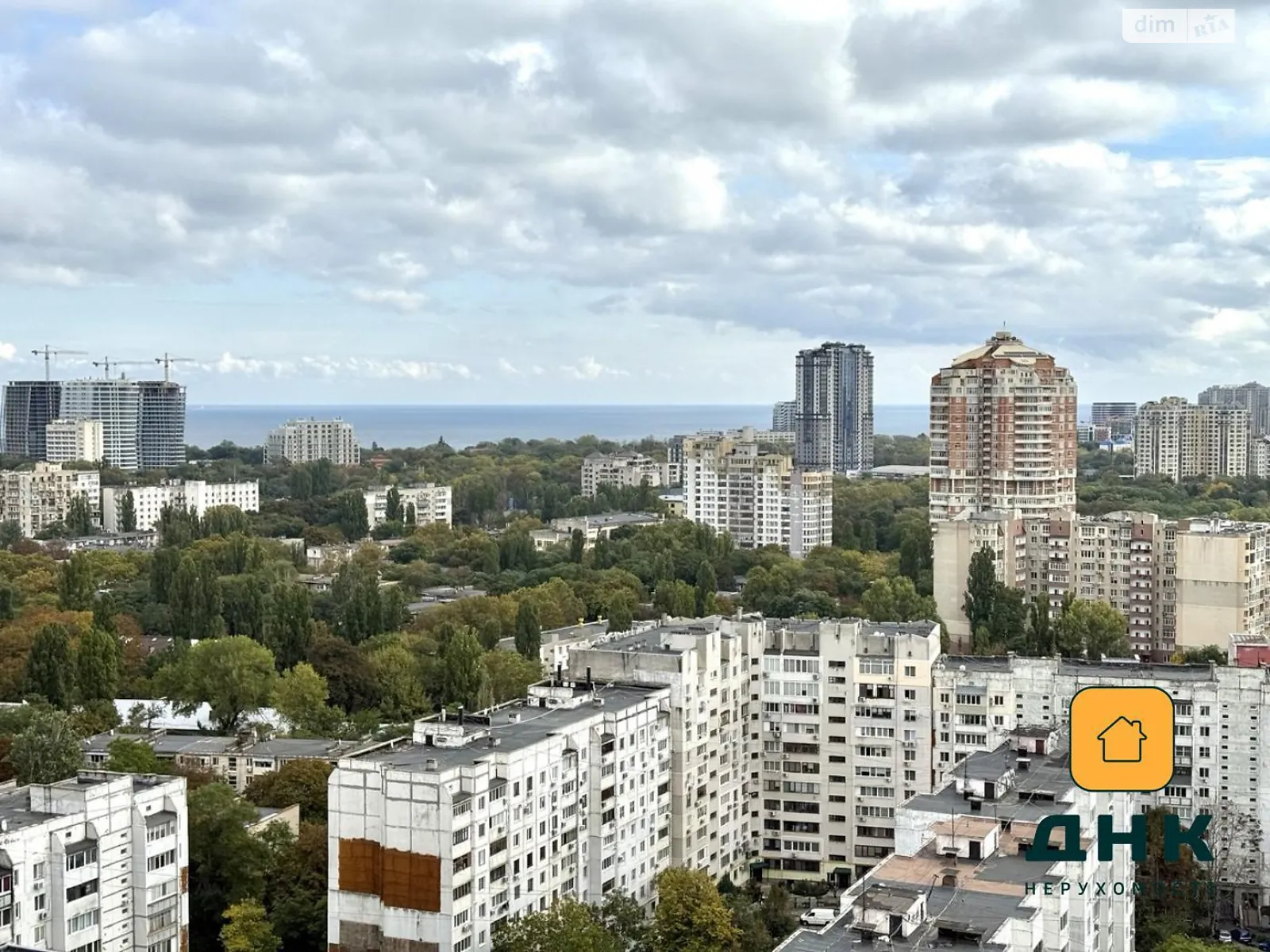 Продается 2-комнатная квартира 101 кв. м в Одессе, просп. Леси Украинки, 19 корпус 4 - фото 1