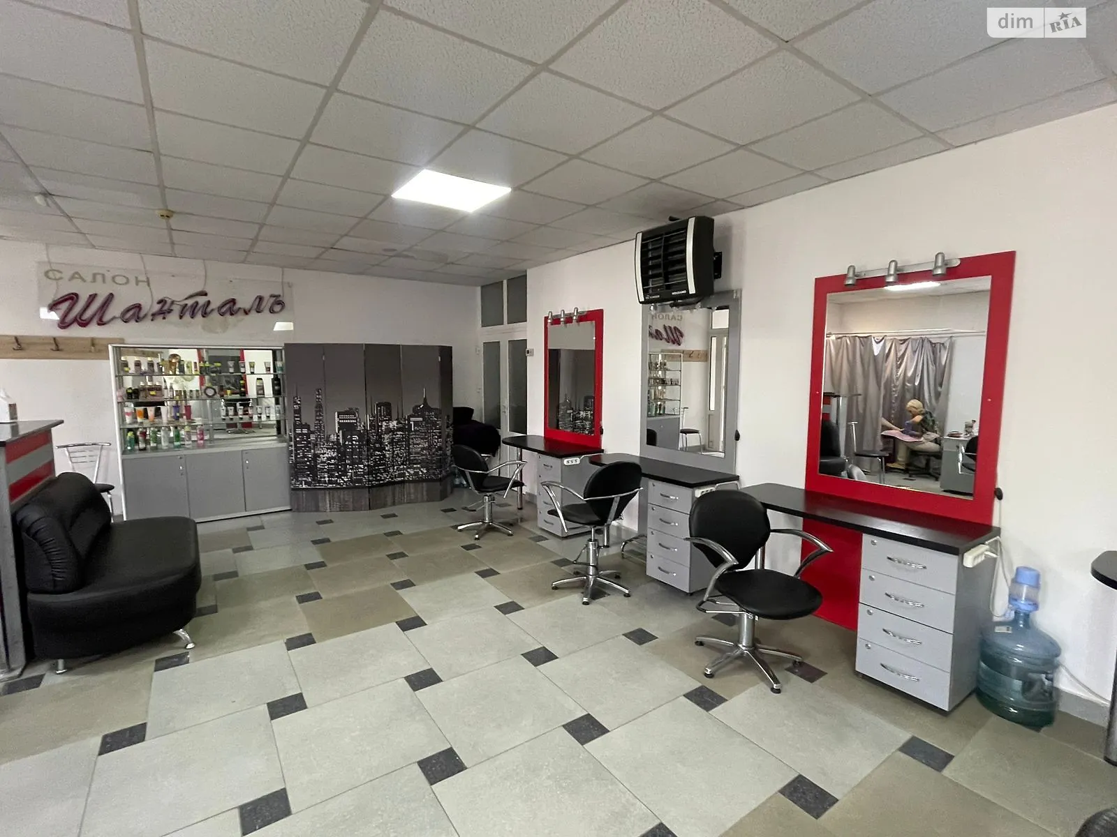 Сдается в аренду помещения свободного назначения 50 кв. м в 2-этажном здании, цена: 200 € - фото 1