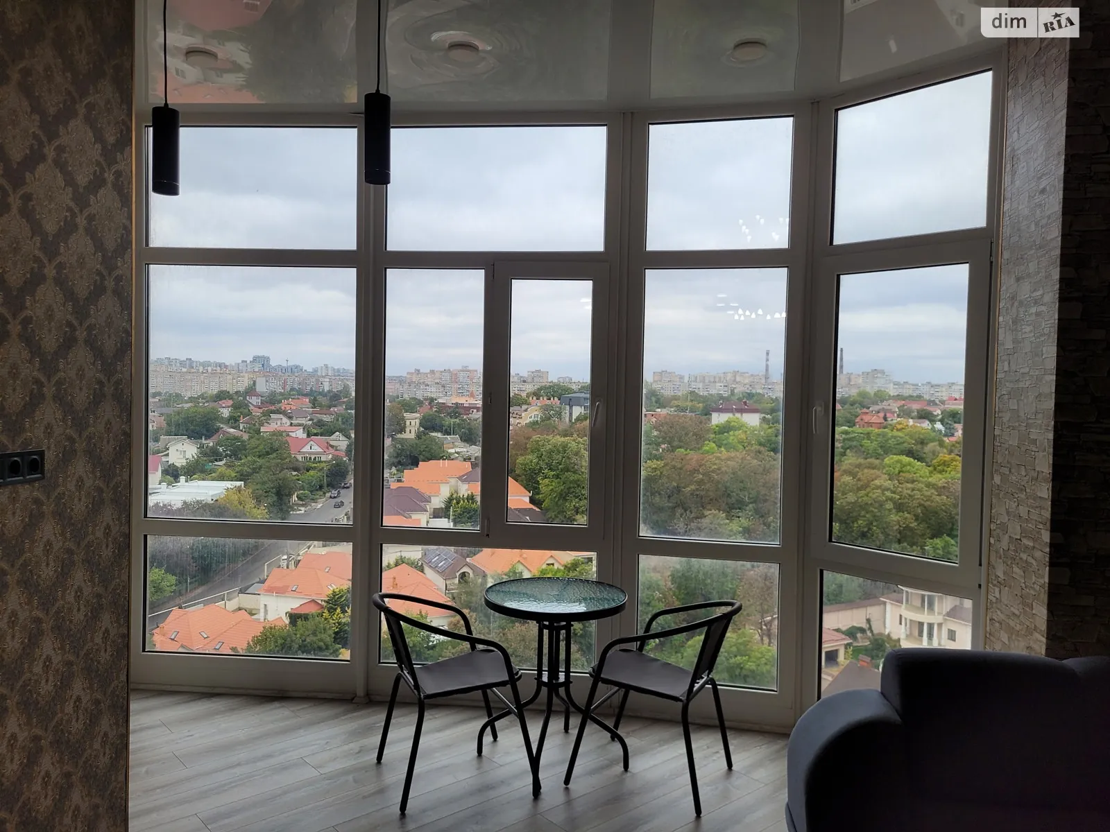 Продается 1-комнатная квартира 86 кв. м в Одессе, Фонтанская дор., 122 - фото 1