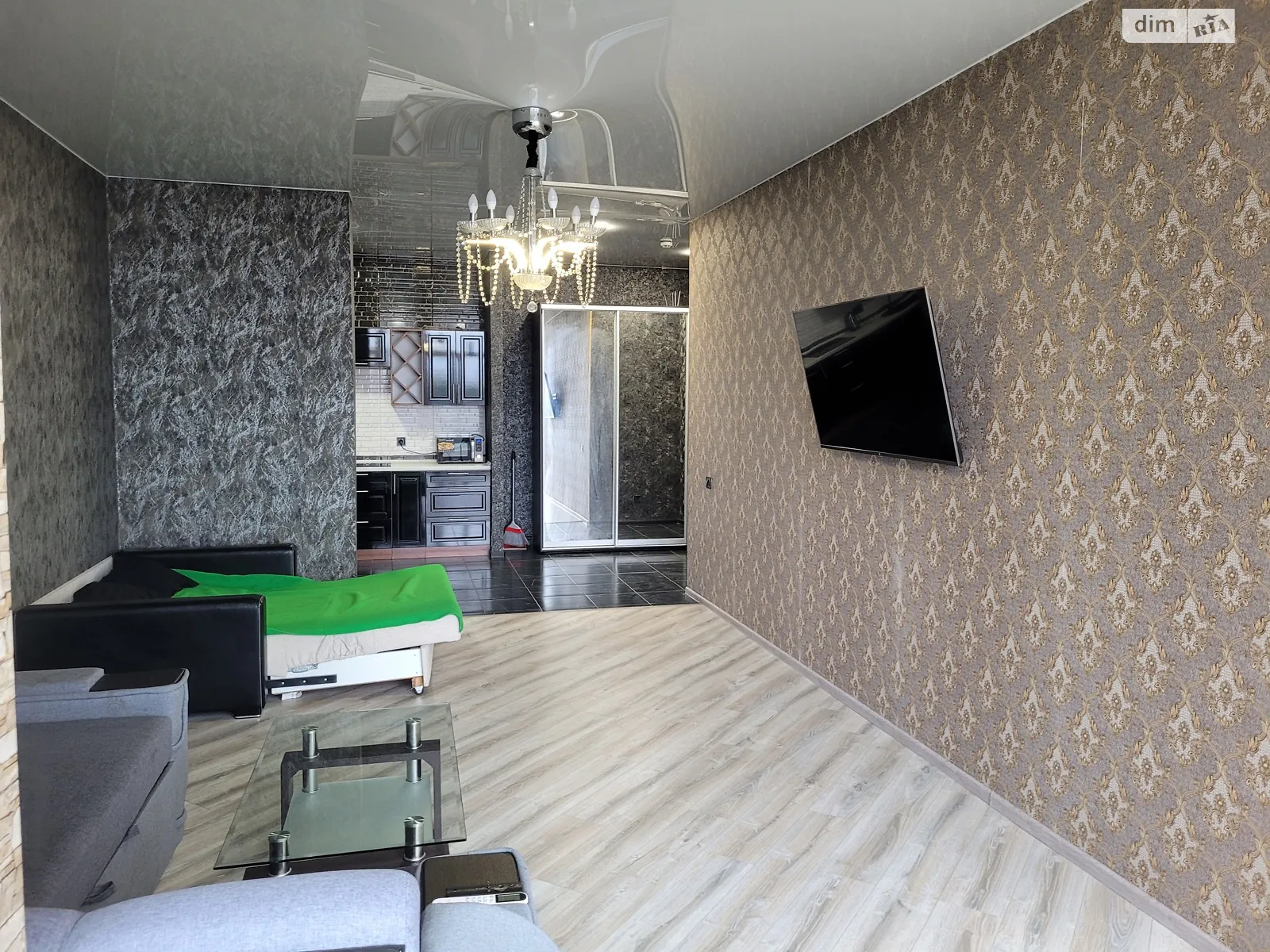 Продається 1-кімнатна квартира 86 кв. м у Одесі, Фонтанська дор., 122 - фото 1