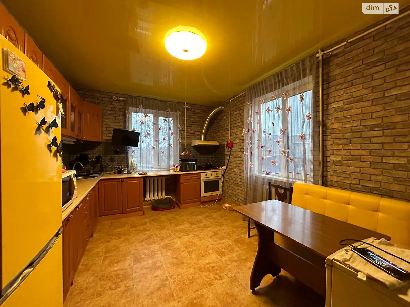 Продается дом на 2 этажа 160 кв. м с террасой, цена: 97000 $ - фото 1