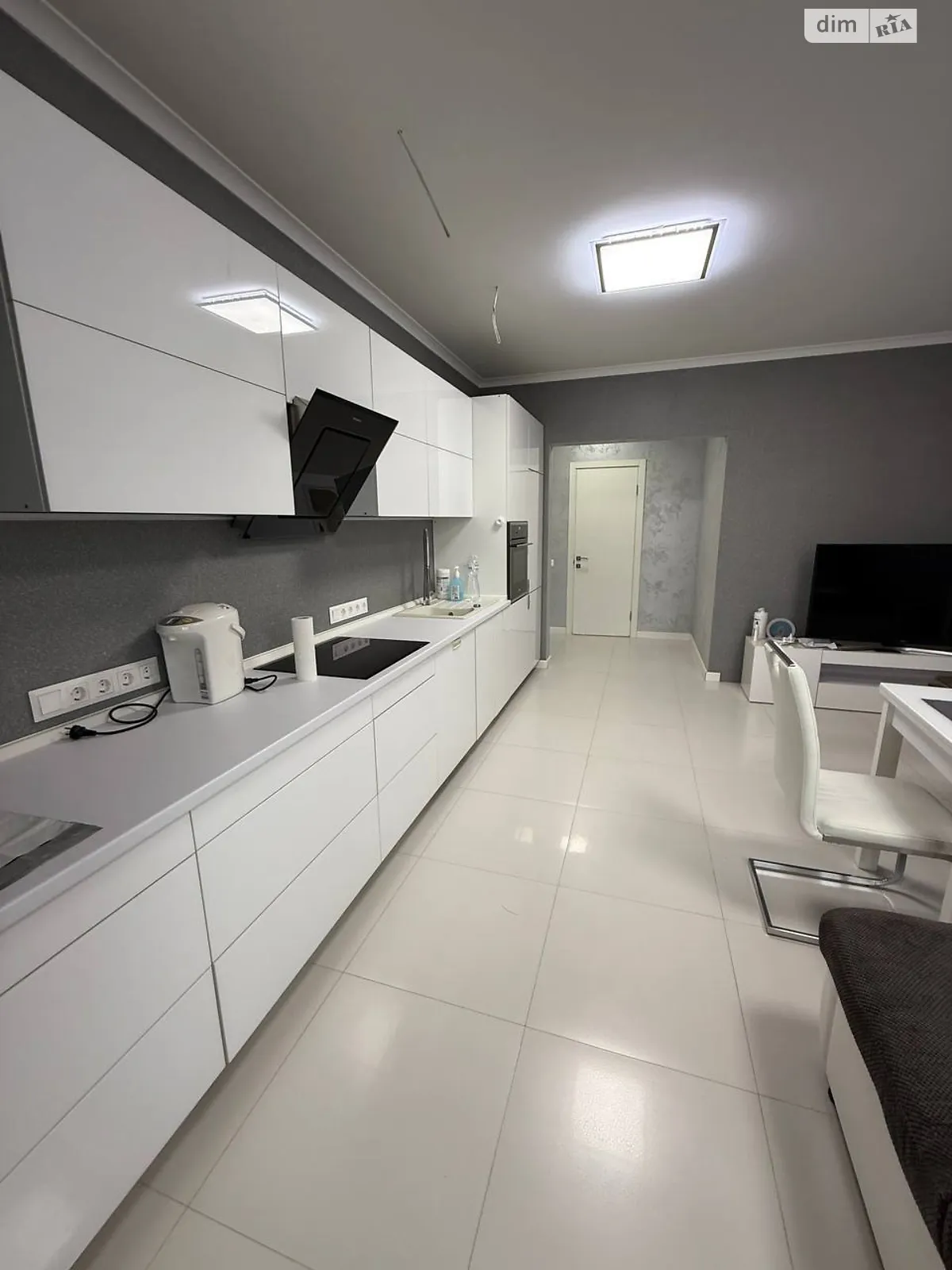 Продается 2-комнатная квартира 87.6 кв. м в Киеве, просп. Валерия Лобановского(Краснозвёздный), 6А - фото 1