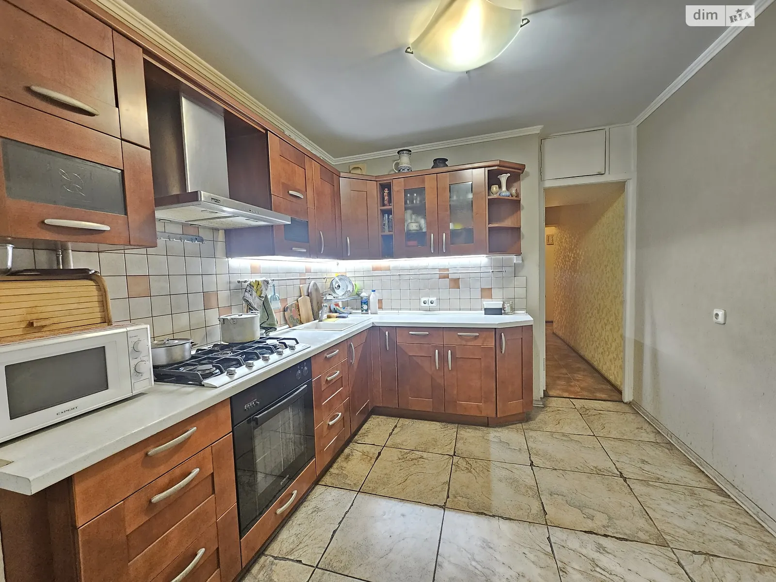 Продается 3-комнатная квартира 83.5 кв. м в Киеве, ул. Волынская, 16 - фото 1