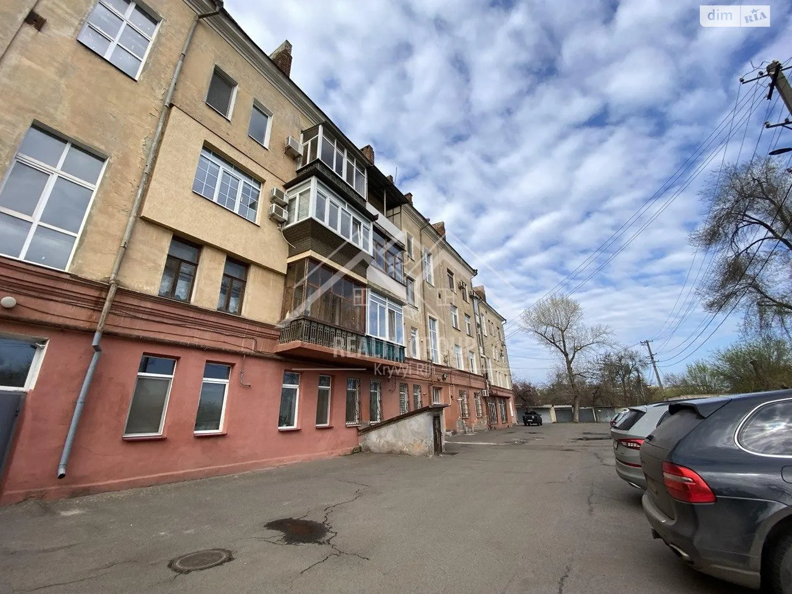 Продається 3-кімнатна квартира 86 кв. м у Кривому Розі, вул. Свято-Миколаївська(Леніна) - фото 1