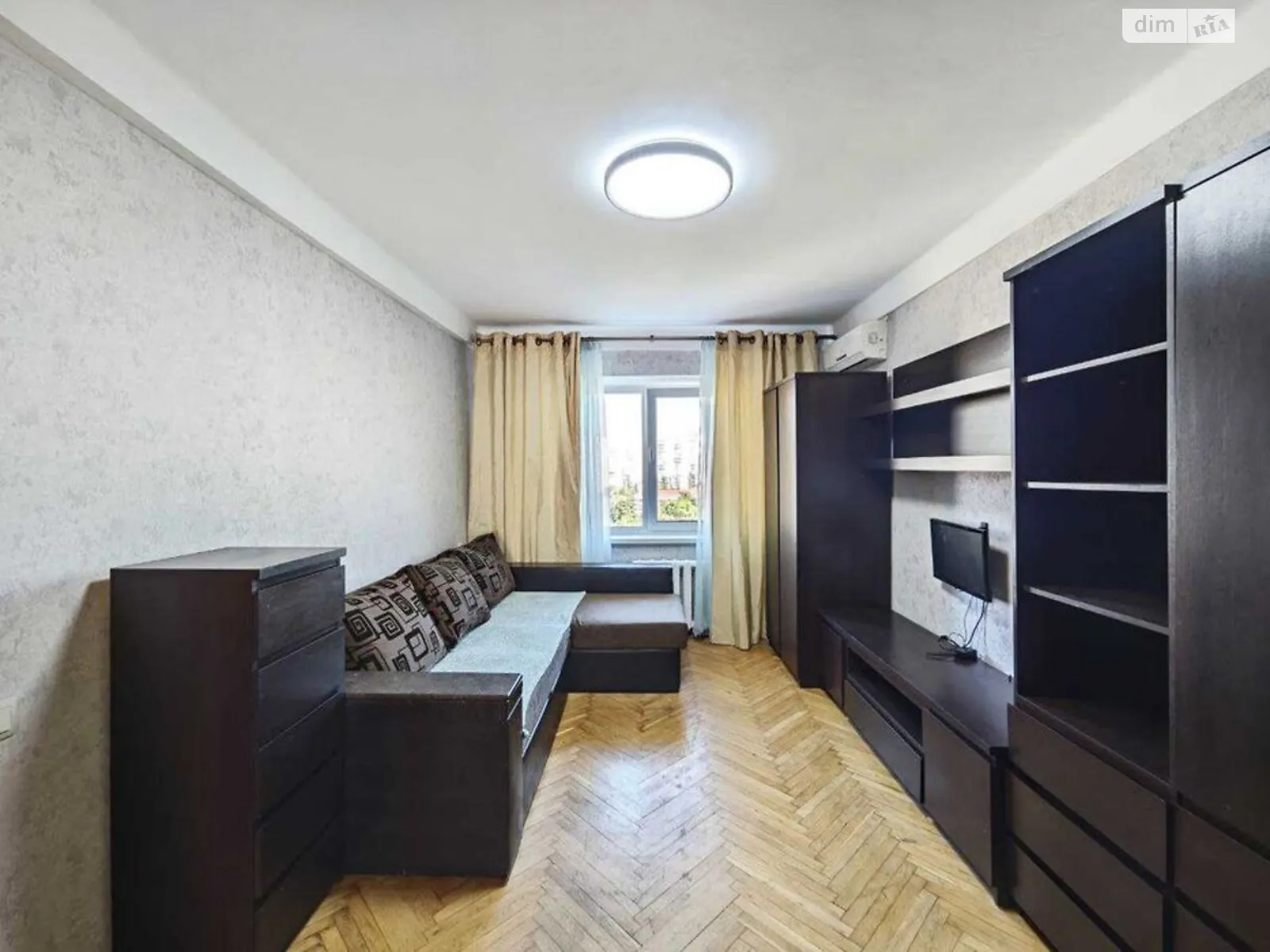 Продается 3-комнатная квартира 63 кв. м в Киеве, просп. Оболонский, 16 - фото 1