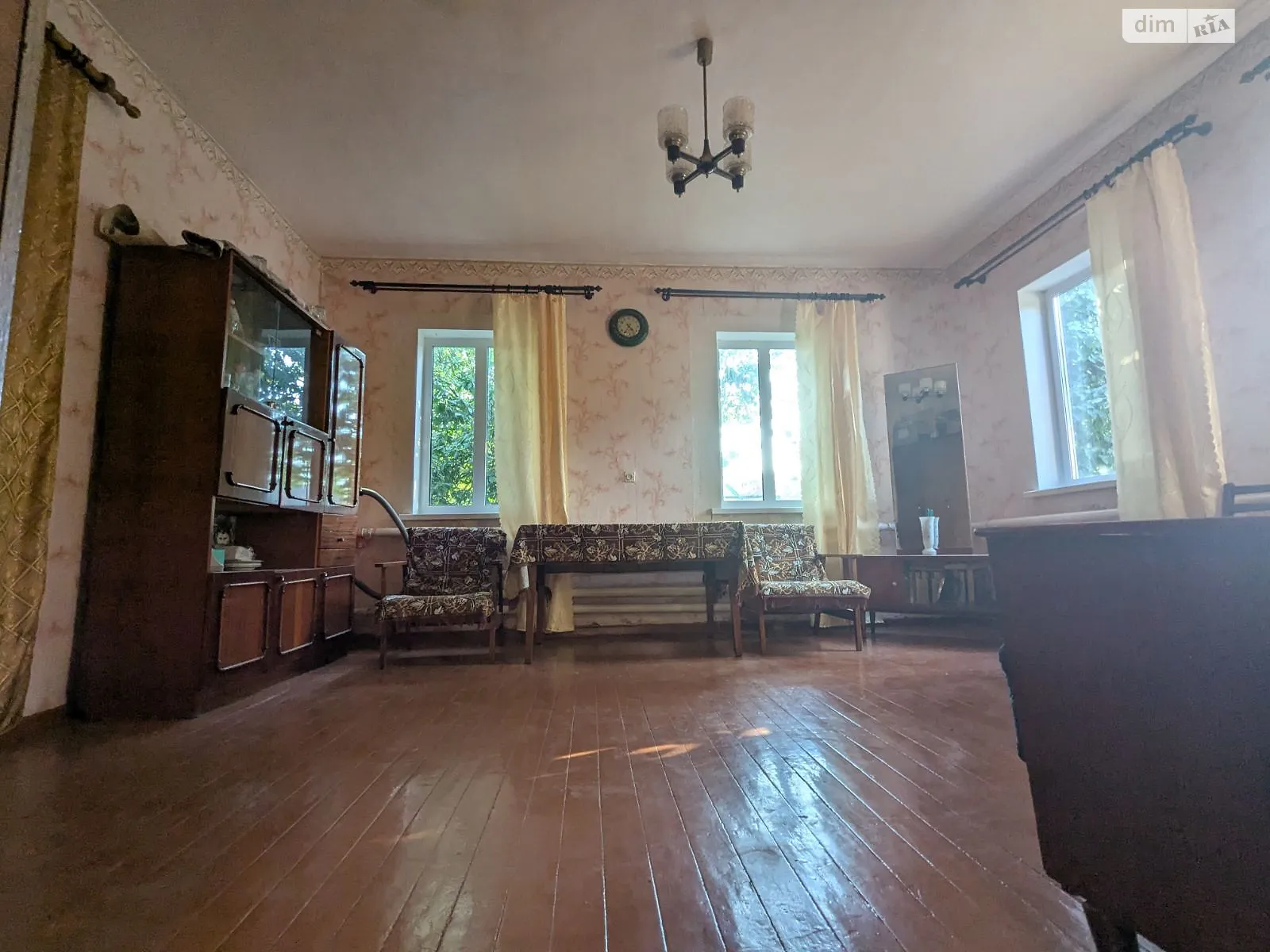 Продается одноэтажный дом 80 кв. м с участком, цена: 12000 $ - фото 1