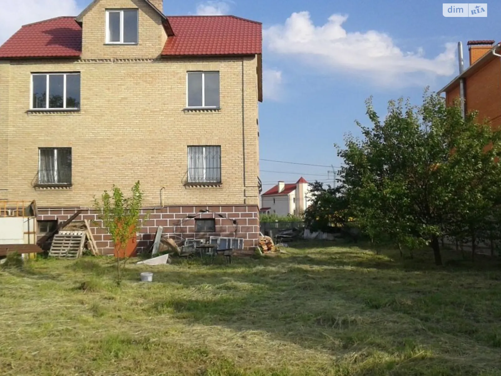Продается дом на 2 этажа 255.4 кв. м с террасой, цена: 135000 $ - фото 1