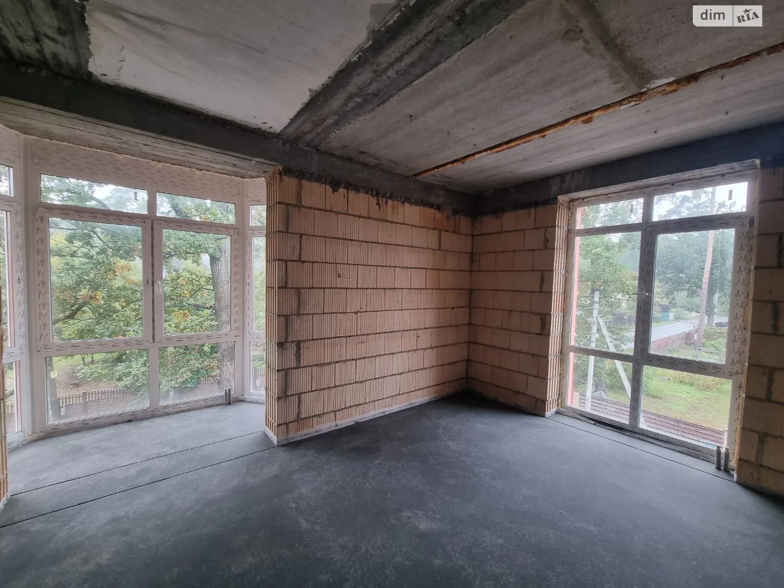 Продается 1-комнатная квартира 42 кв. м в Буче, ул. Мечты(Независимости) - фото 1