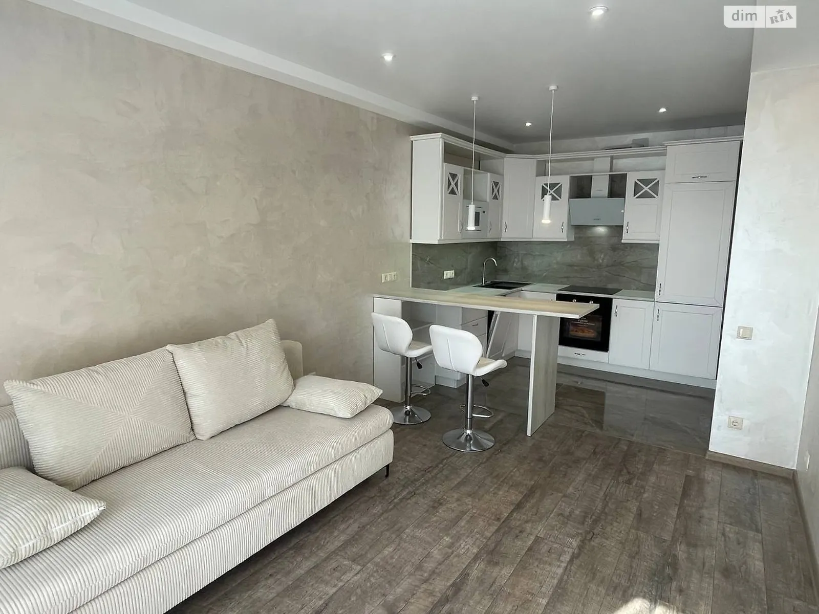 Сдается в аренду 1-комнатная квартира 41.11 кв. м в Киеве, ул. Михаила Максимовича, 24В - фото 1