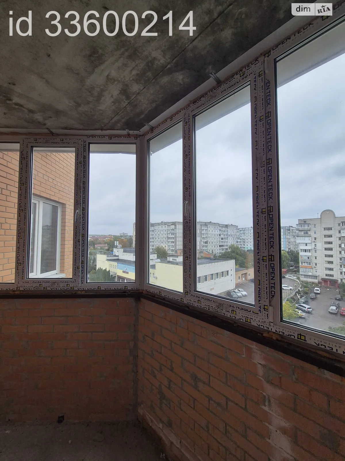 Продается 2-комнатная квартира 61.1 кв. м в Белой Церкви, ул. Запорожская, 17 - фото 1