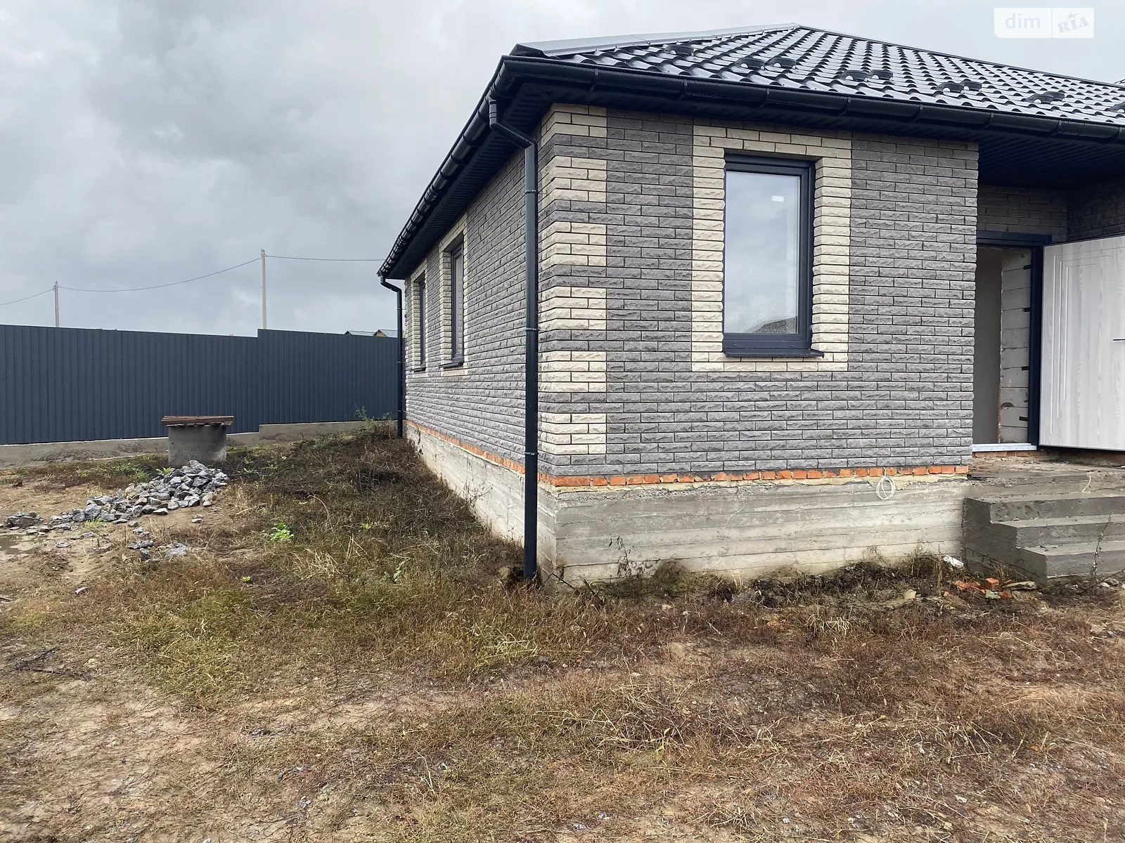 Продается одноэтажный дом 88 кв. м с подвалом, цена: 75000 $ - фото 1