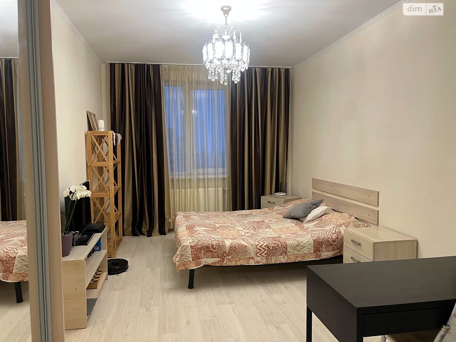 Продается 1-комнатная квартира 41.7 кв. м в Киеве, ул. Олевская - фото 1